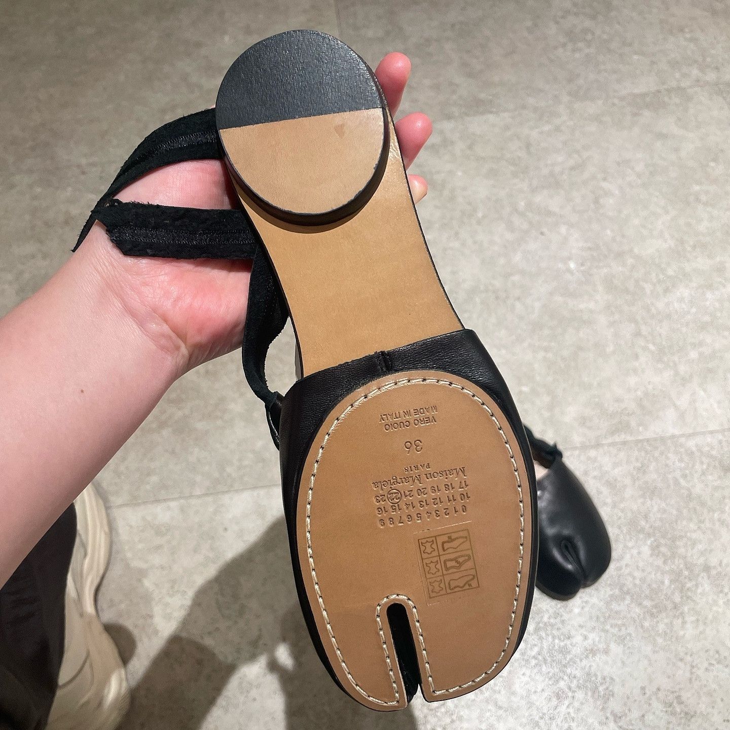 Maison Margiela Maison Margiela Tabi Ribbon Flats Size 36 Size US 6 / IT 36 - 14 Thumbnail