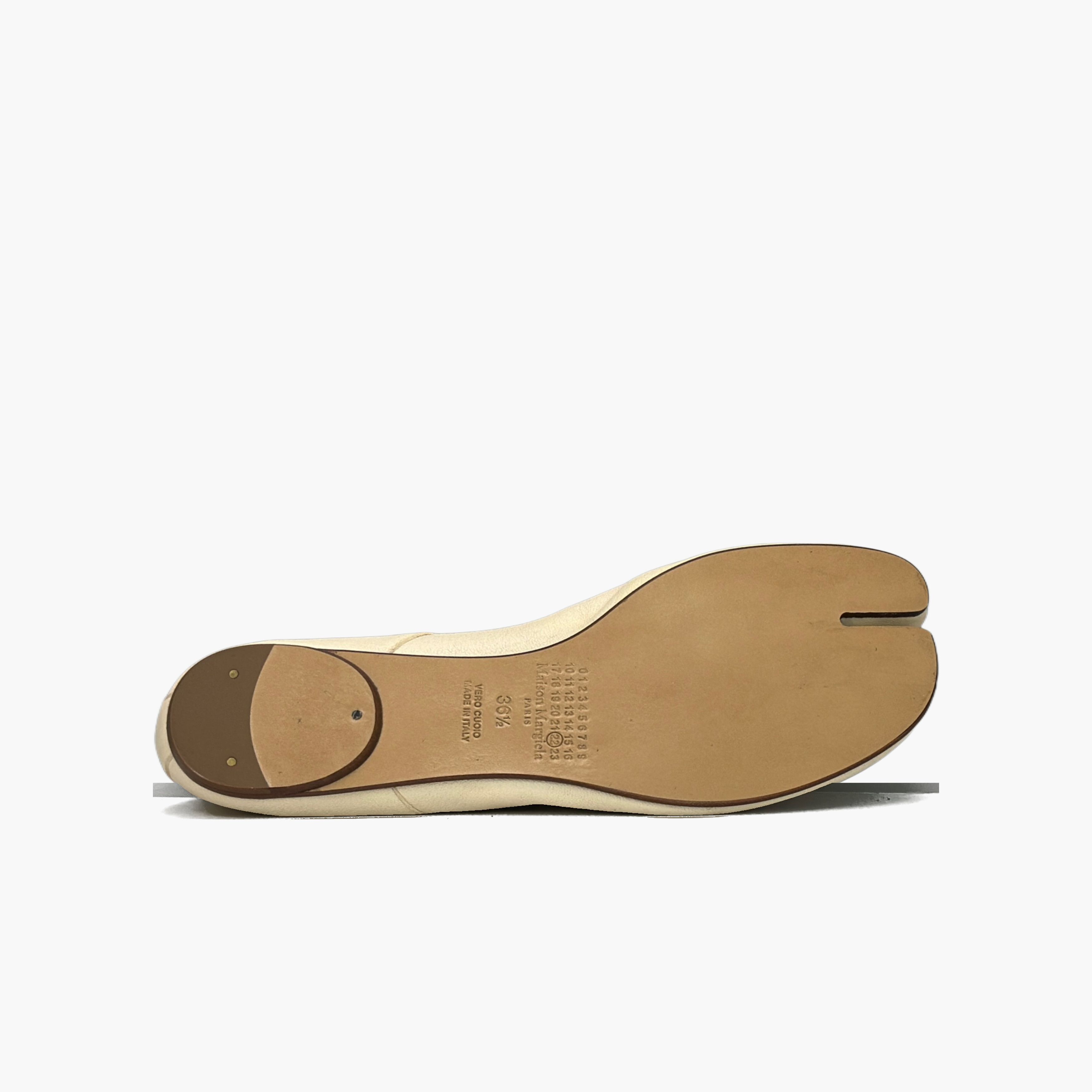Maison Margiela Maison Margiela Tabi Leather Ballet Flats Size 36.5 Size US 6.5 / IT 36.5 - 7 Thumbnail