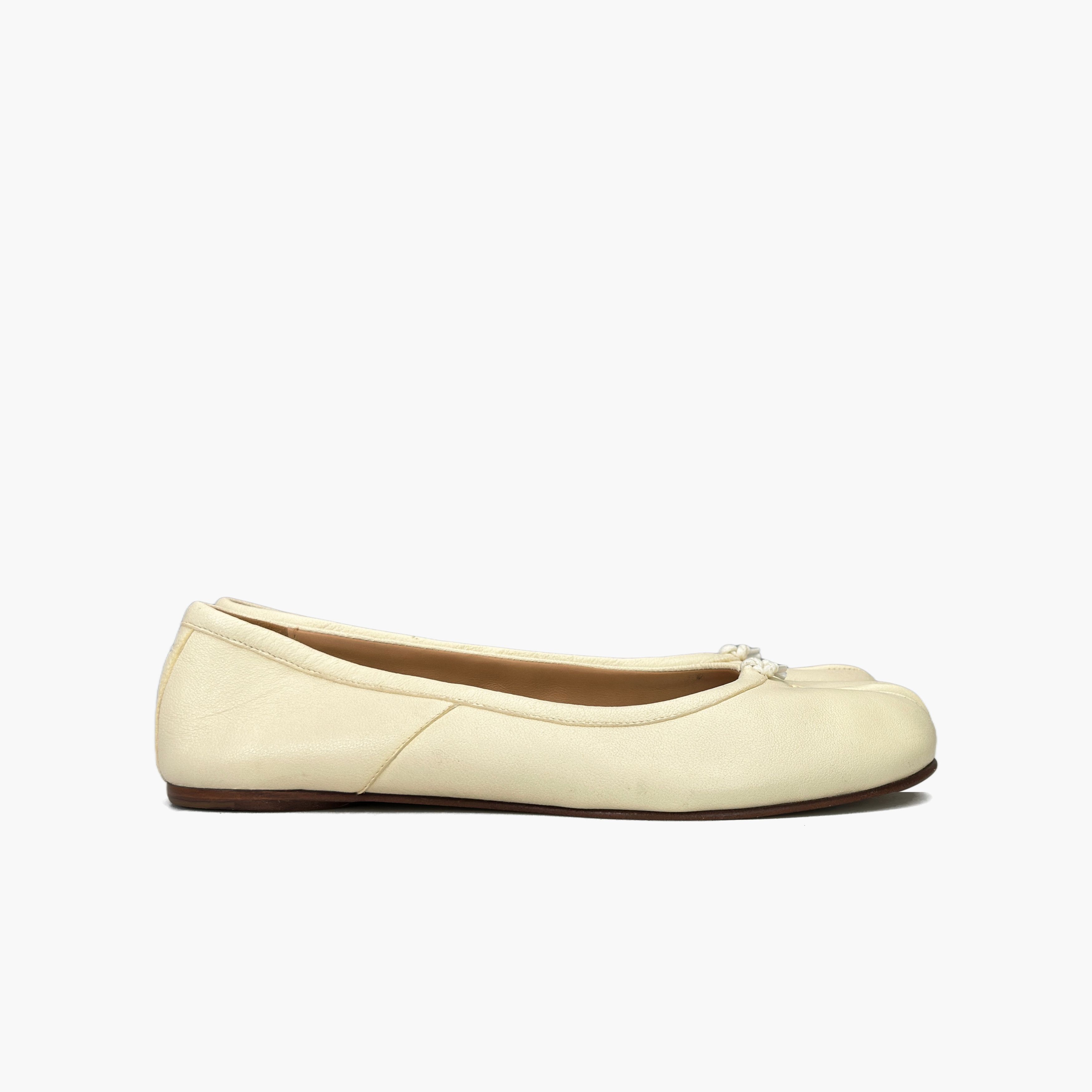 Maison Margiela Maison Margiela Tabi Leather Ballet Flats Size 36.5 Size US 6.5 / IT 36.5 - 4 Thumbnail