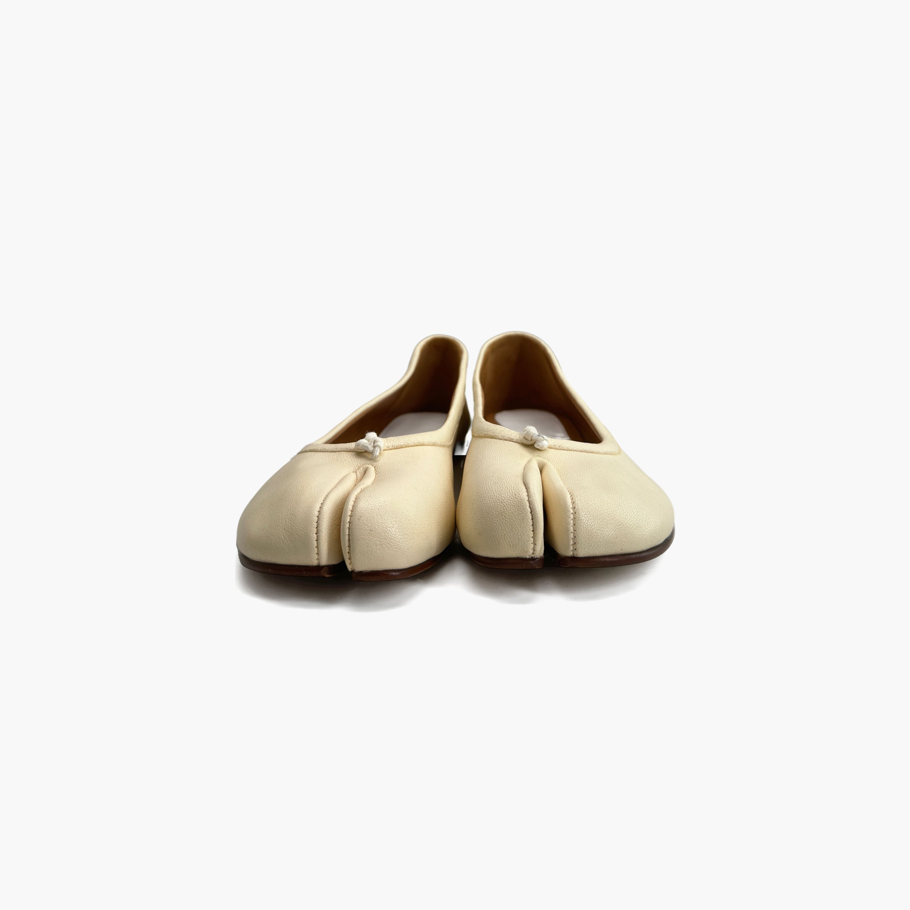 Maison Margiela Maison Margiela Tabi Leather Ballet Flats Size 36.5 Size US 6.5 / IT 36.5 - 5 Thumbnail