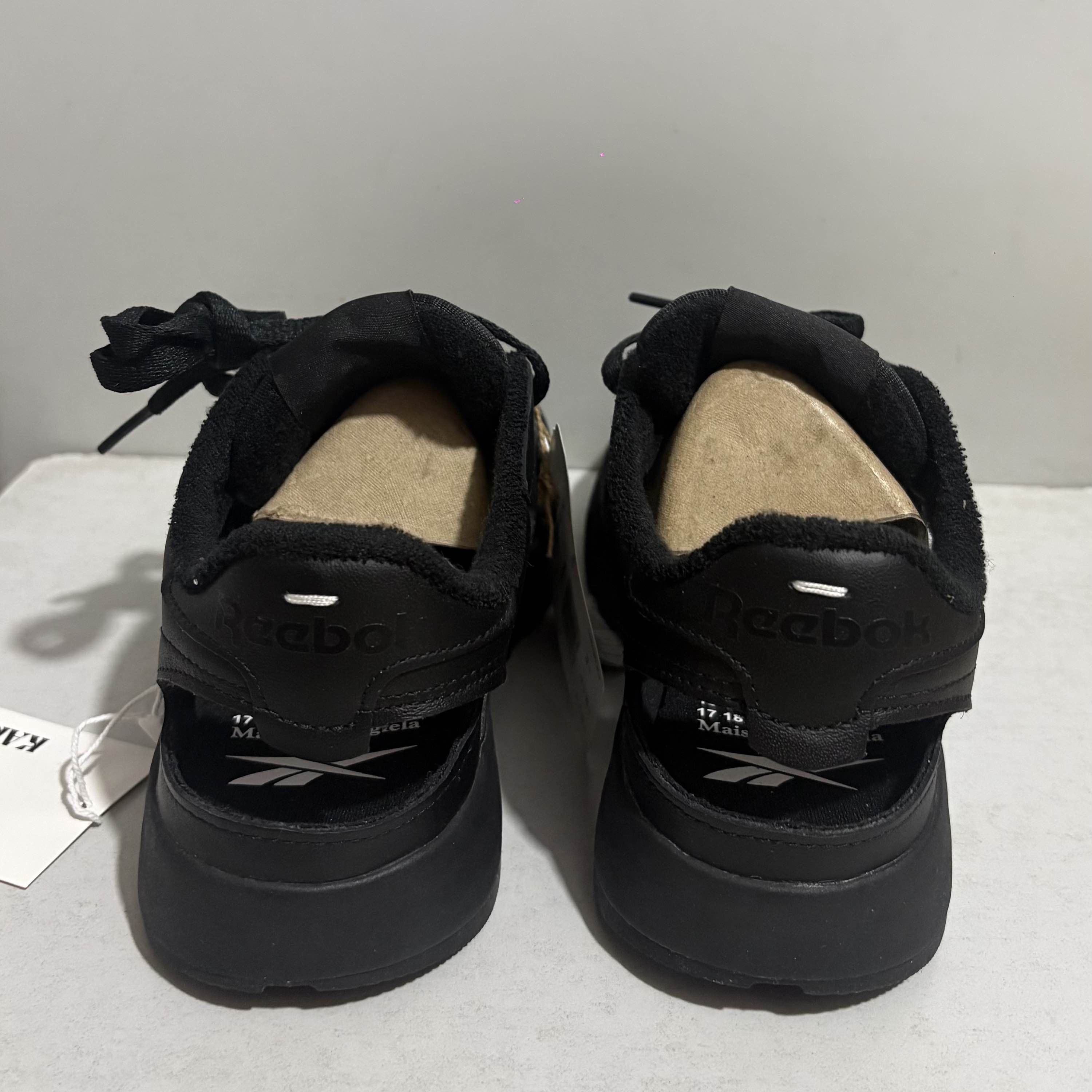 Reebok Maison Margiela x Reebok Tabi Decortique Low Sneakers US 7.5 Size US 7 / EU 40 - 3 Thumbnail