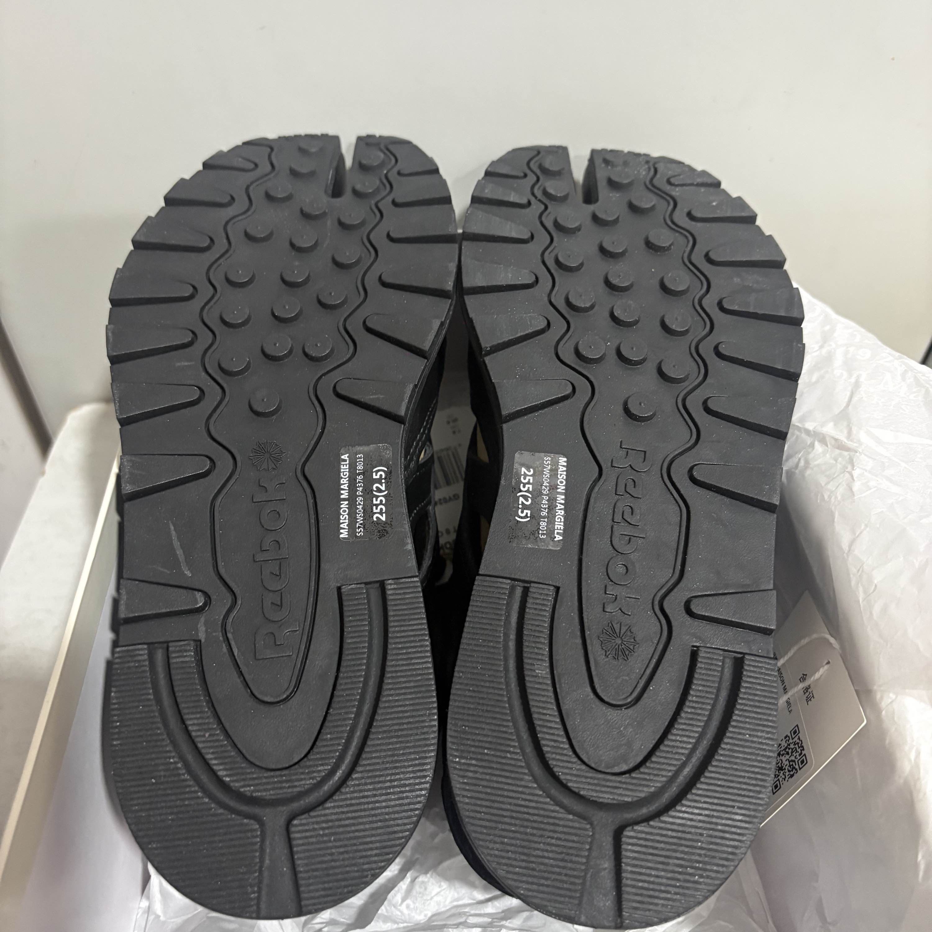 Reebok Maison Margiela x Reebok Tabi Decortique Low Sneakers US 7.5 Size US 7 / EU 40 - 4 Thumbnail