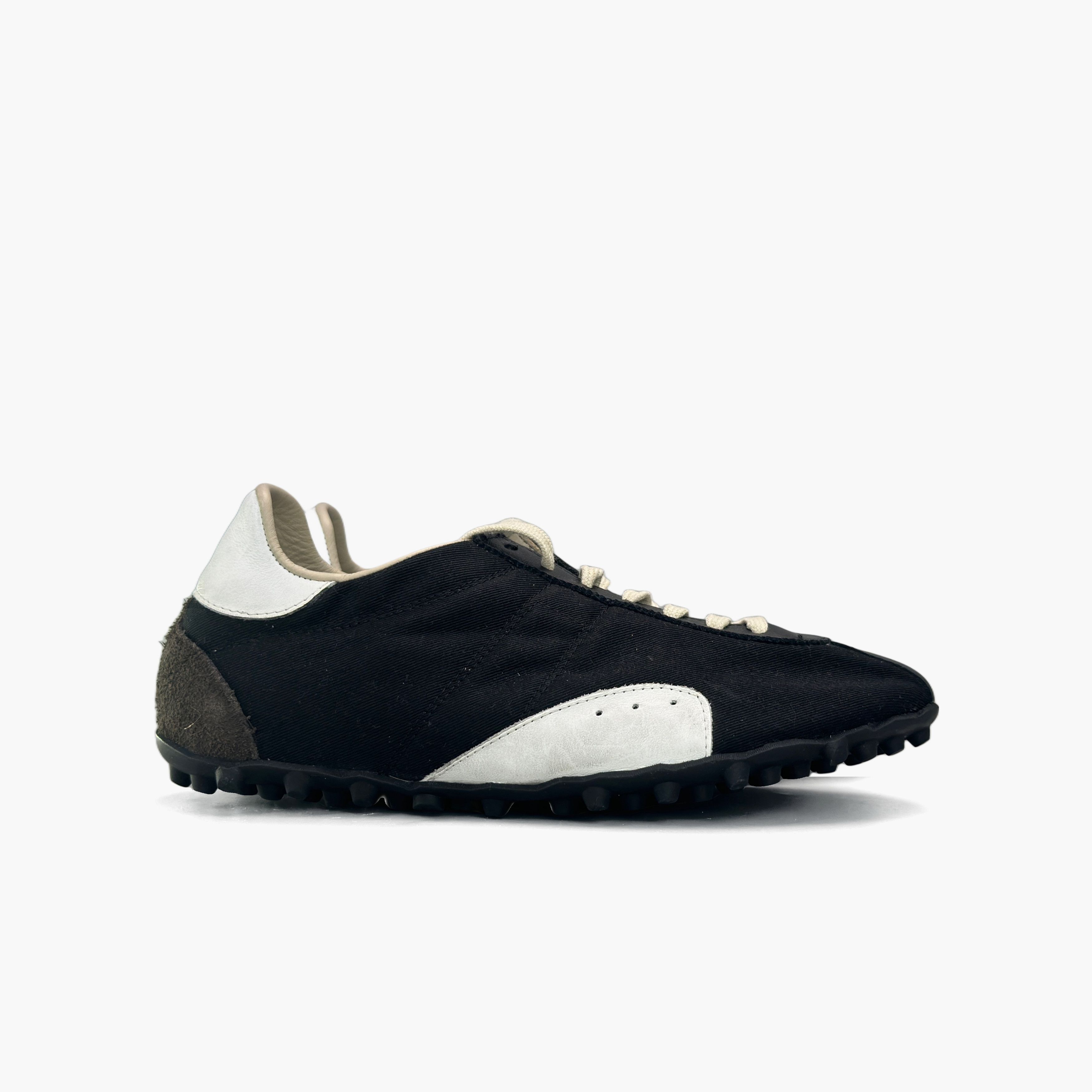 Maison Margiela Maison Margiela Leather Studded Sneakers Size 36 Size US 6 / IT 36 - 4 Thumbnail