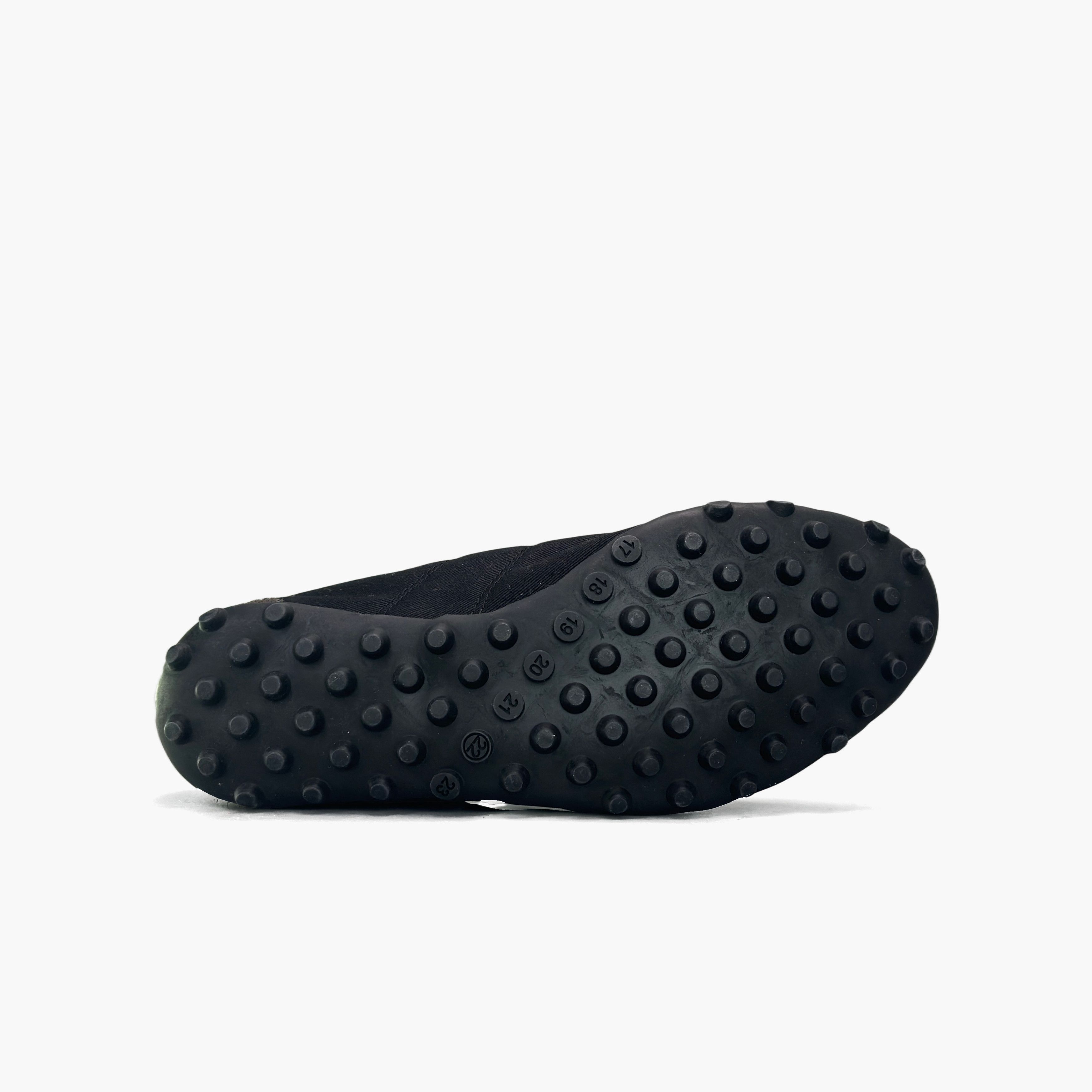 Maison Margiela Maison Margiela Leather Studded Sneakers Size 36 Size US 6 / IT 36 - 7 Thumbnail