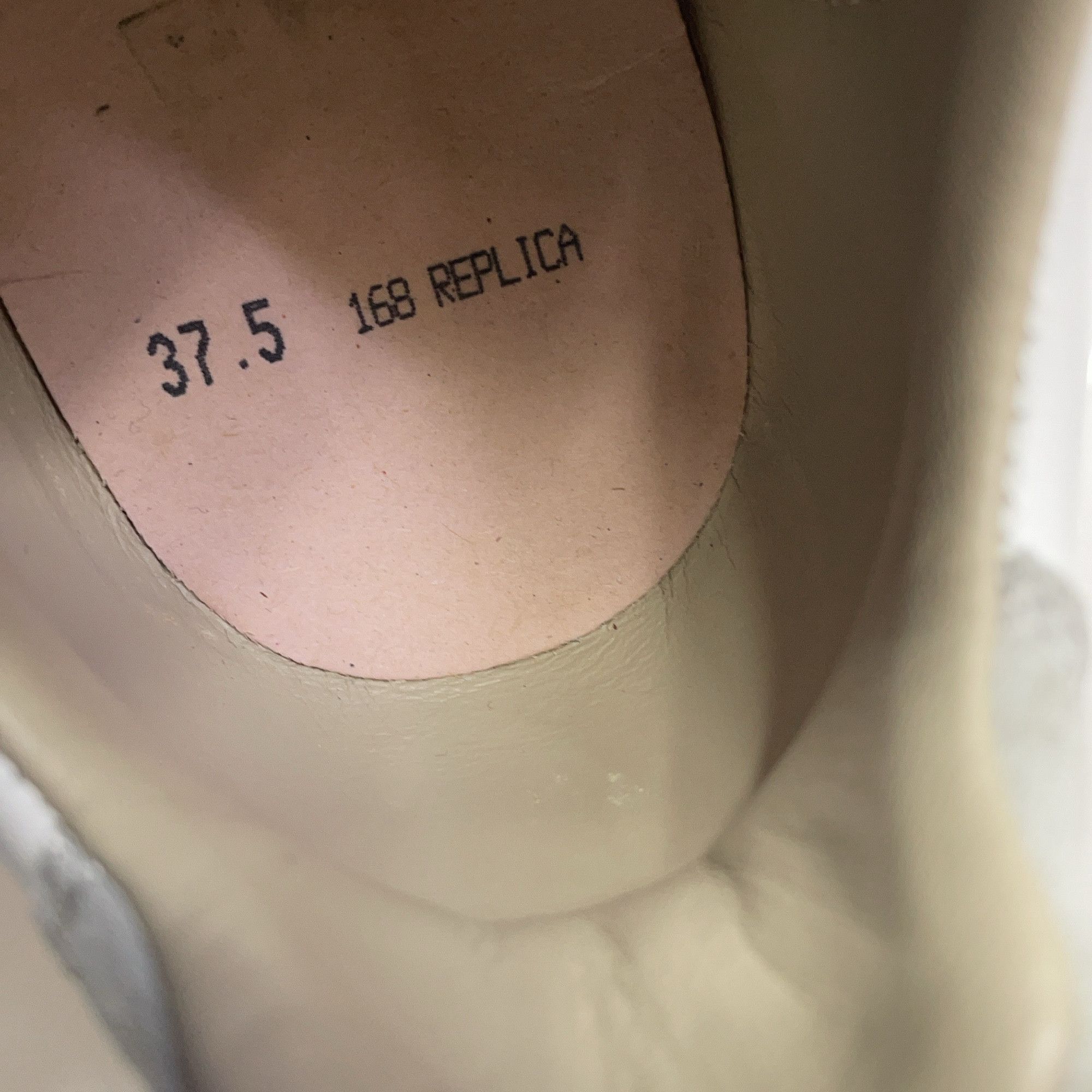 Maison Margiela Maison Margiela Replica Low-Top Sneakers Size 37.5 Size US 7.5 / IT 37.5 - 11 Thumbnail