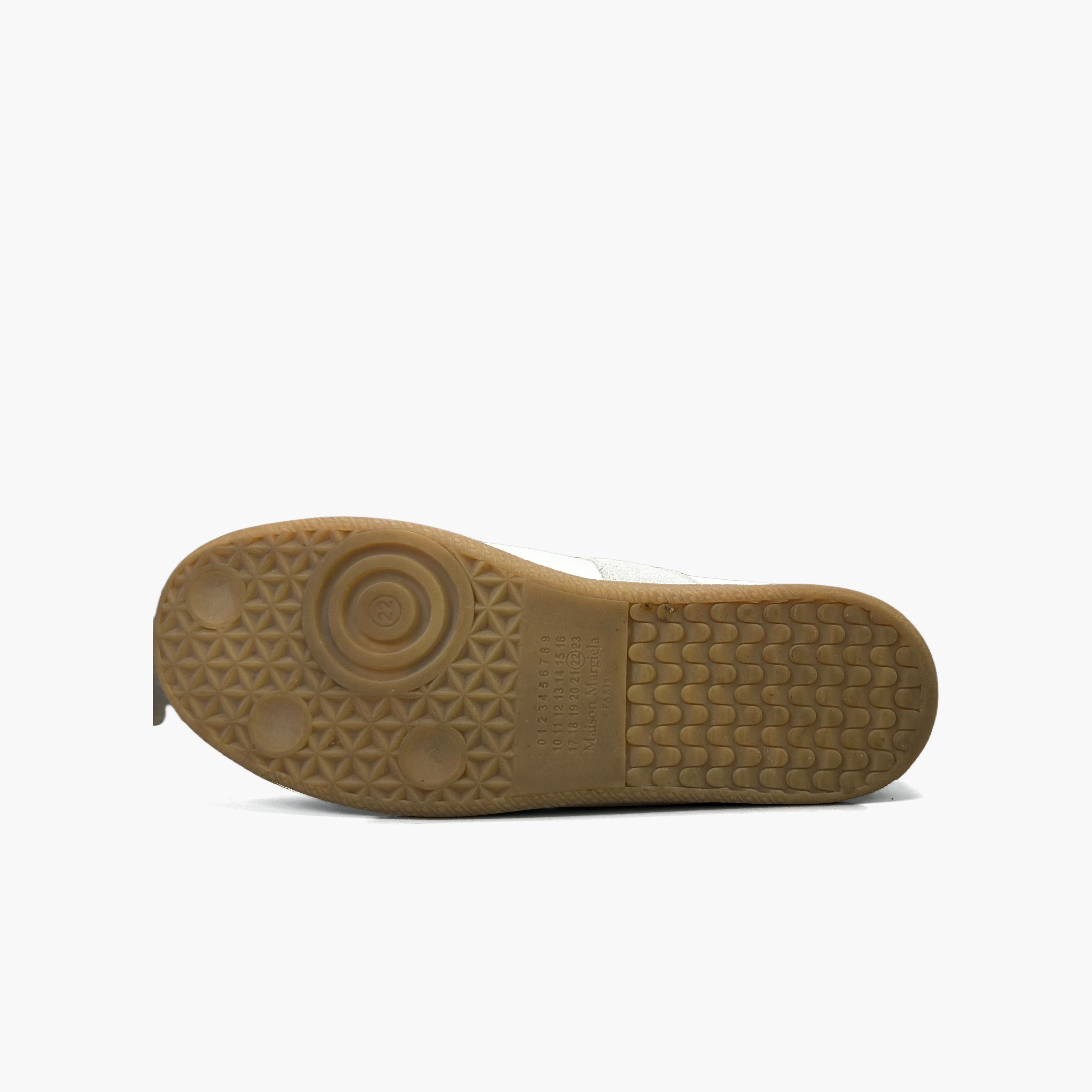 Maison Margiela Maison Margiela Replica Low-Top Sneakers Size 37.5 Size US 7.5 / IT 37.5 - 8 Thumbnail