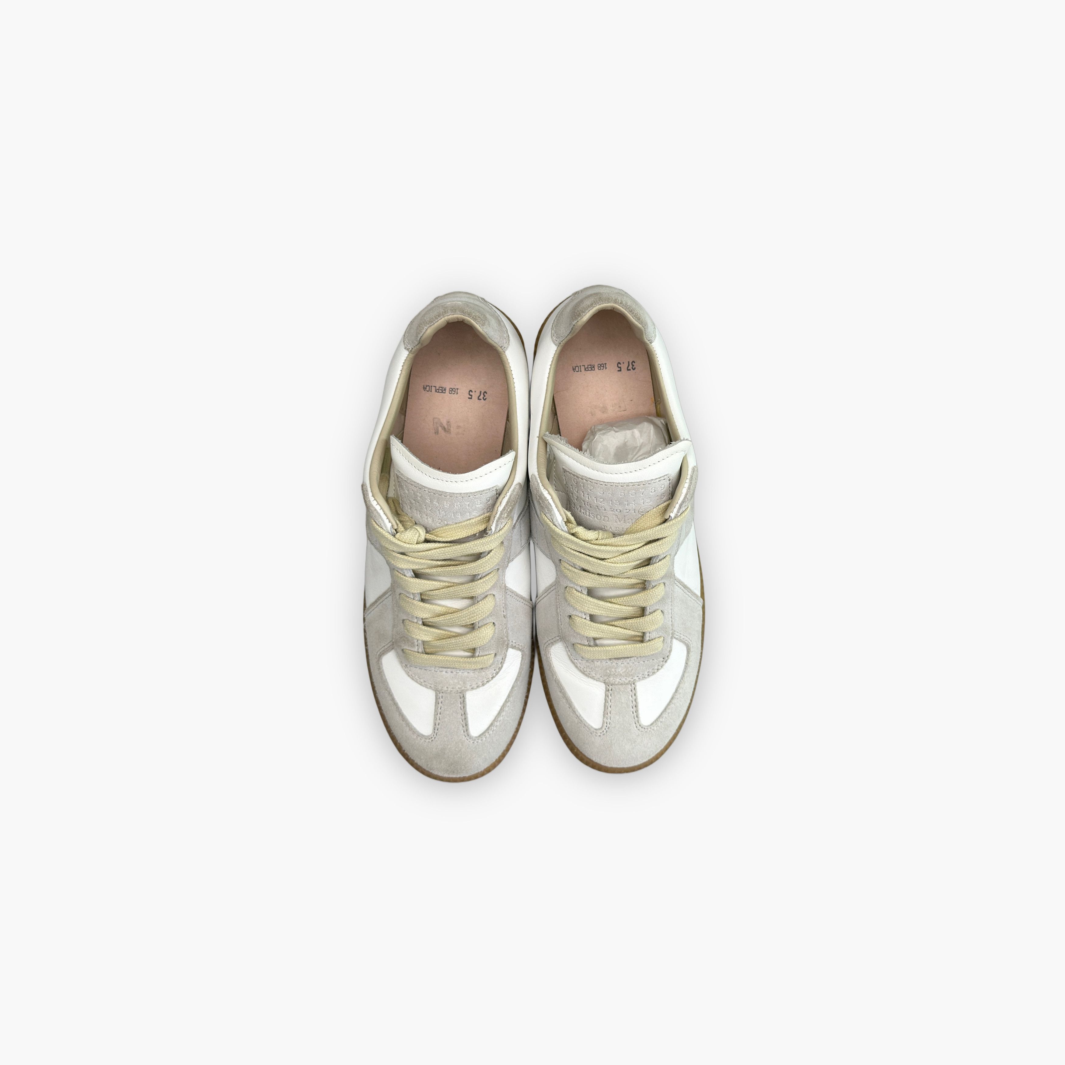 Maison Margiela Maison Margiela Replica Low-Top Sneakers Size 37.5 Size US 7.5 / IT 37.5 - 9 Thumbnail