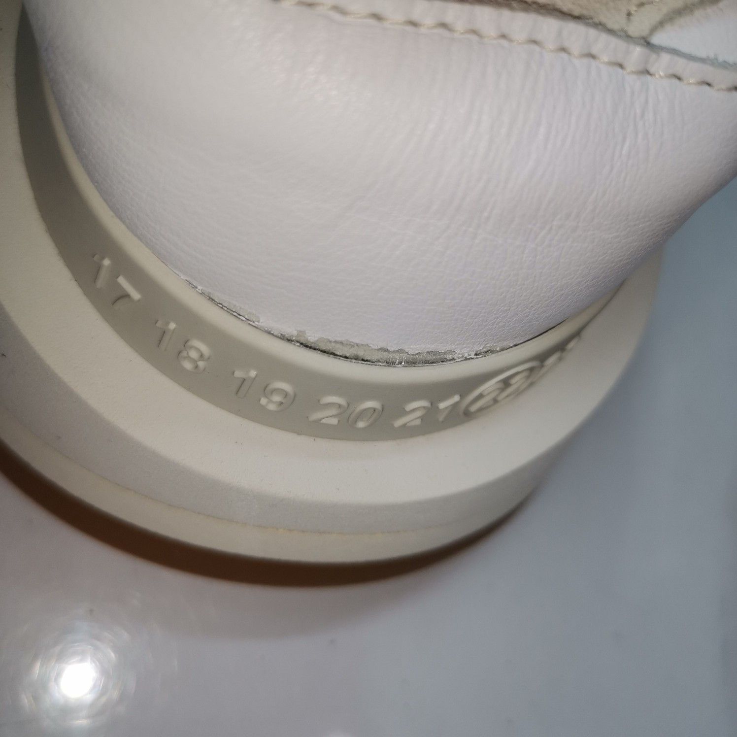 Maison Margiela Maison Margiela Nylon Low-Top Sneakers Size 38 Size US 7 / IT 37 - 11 Thumbnail