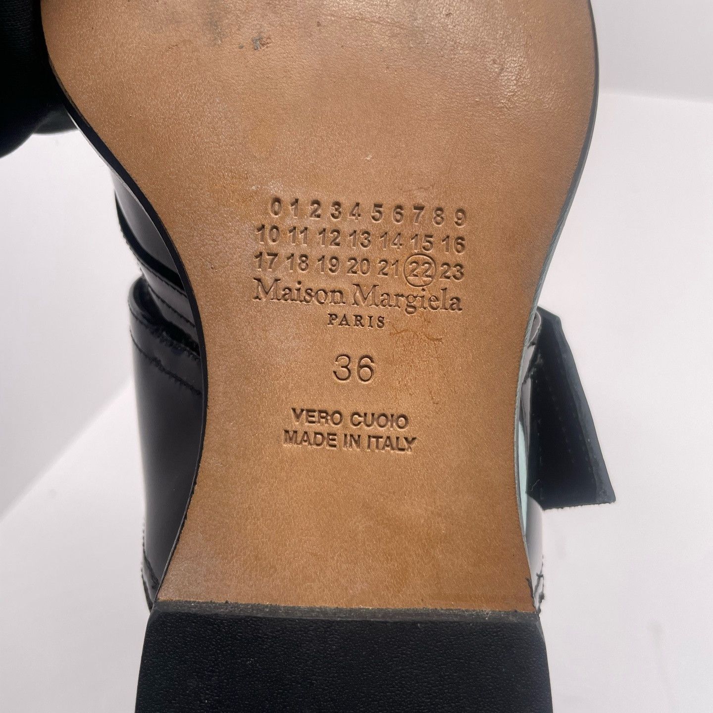 Maison Margiela Maison Margiela Crystal Buckle Patent Loafers Size 36 Size US 6 / IT 36 - 9 Thumbnail
