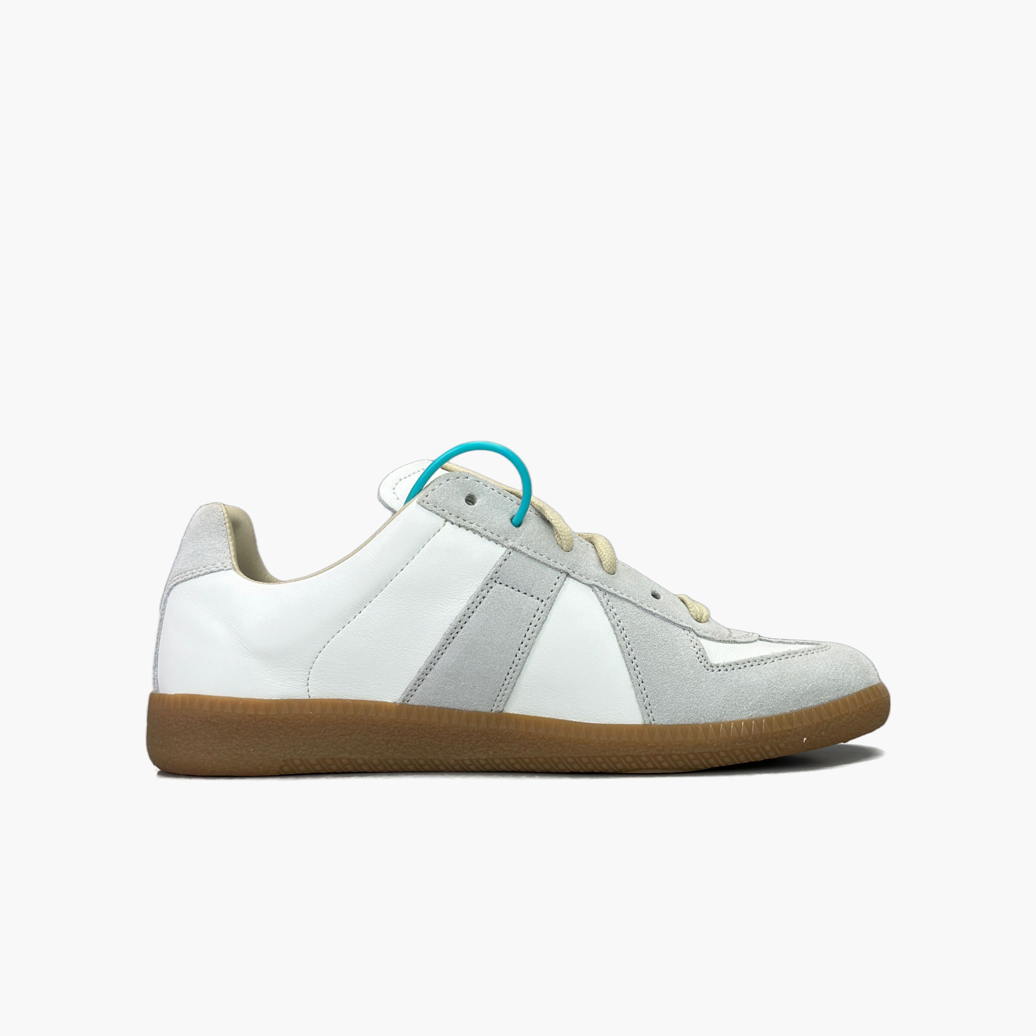 Maison Margiela Maison Margiela Replica Low-Top Sneakers Size 37 Size US 7 / IT 37 - 2 Thumbnail