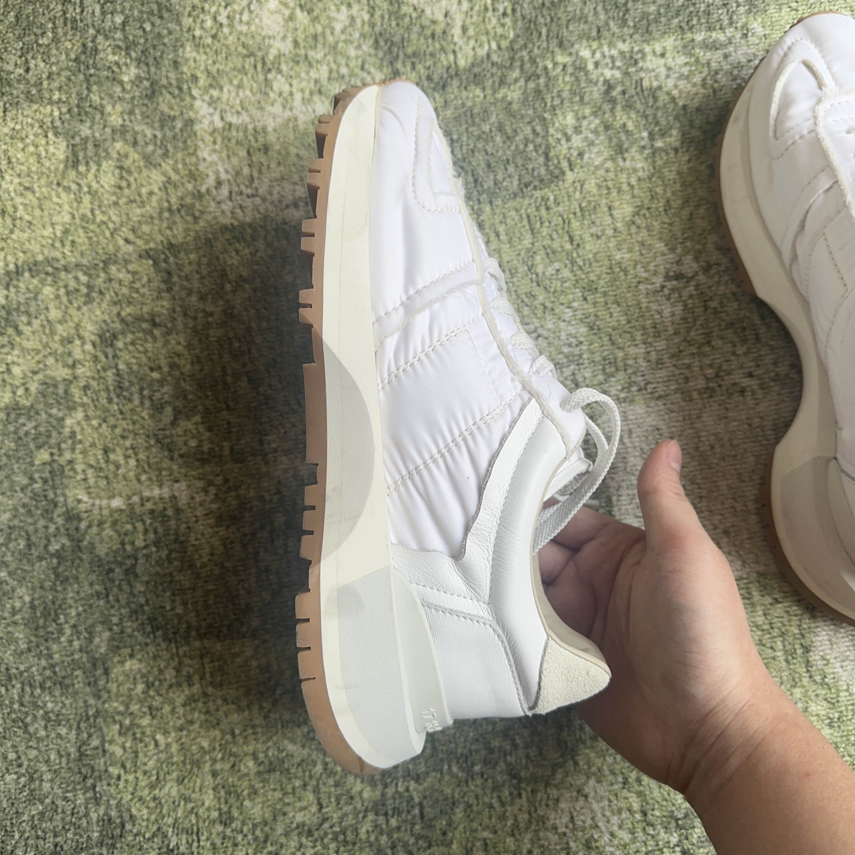 Maison Margiela Maison Margiela Runner Low-Top Sneakers Size 38 Size US 8 / IT 38 - 9 Thumbnail
