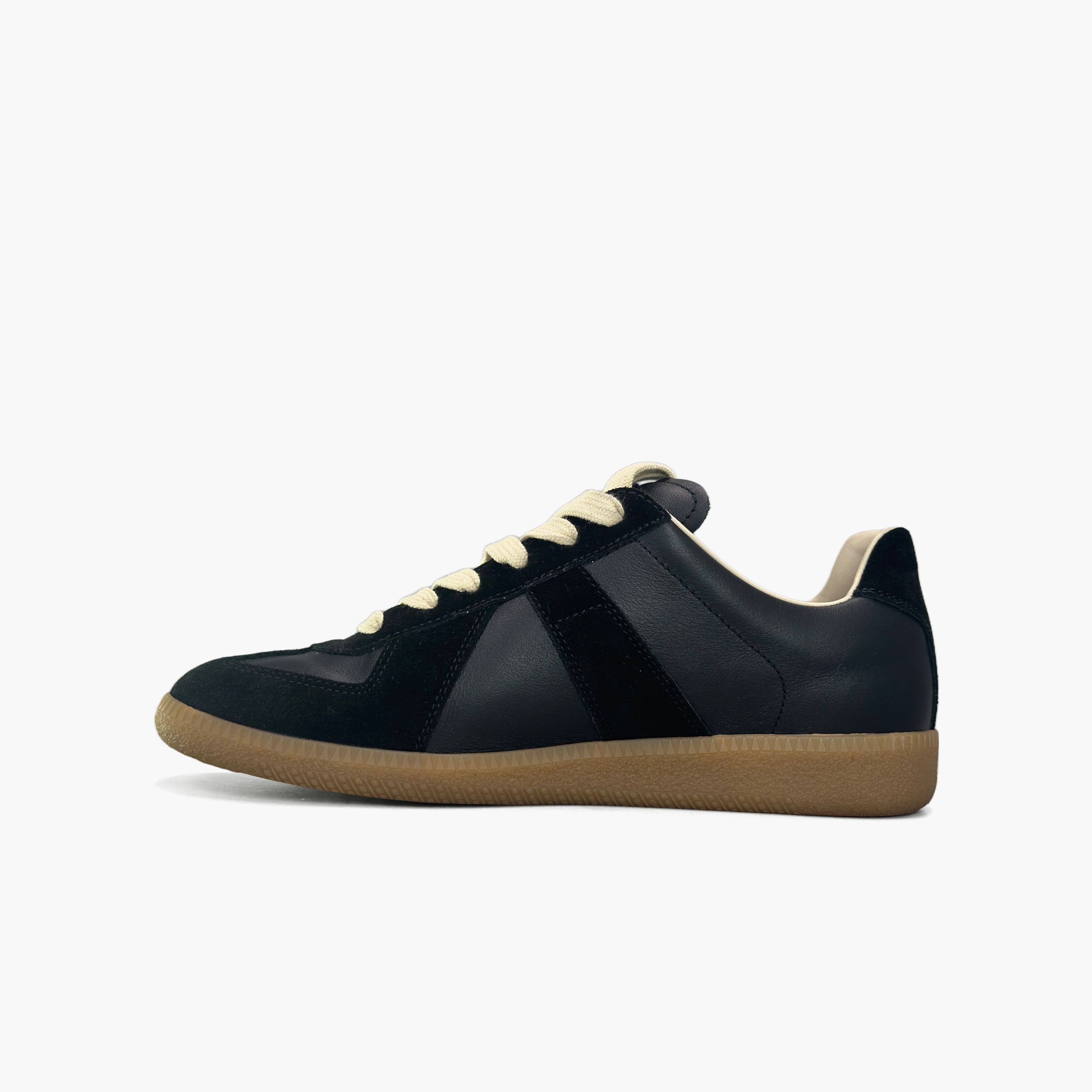 Maison Margiela Maison Margiela Replica Low-Top Sneakers Size 38 Size US 8 / IT 38 - 3 Thumbnail