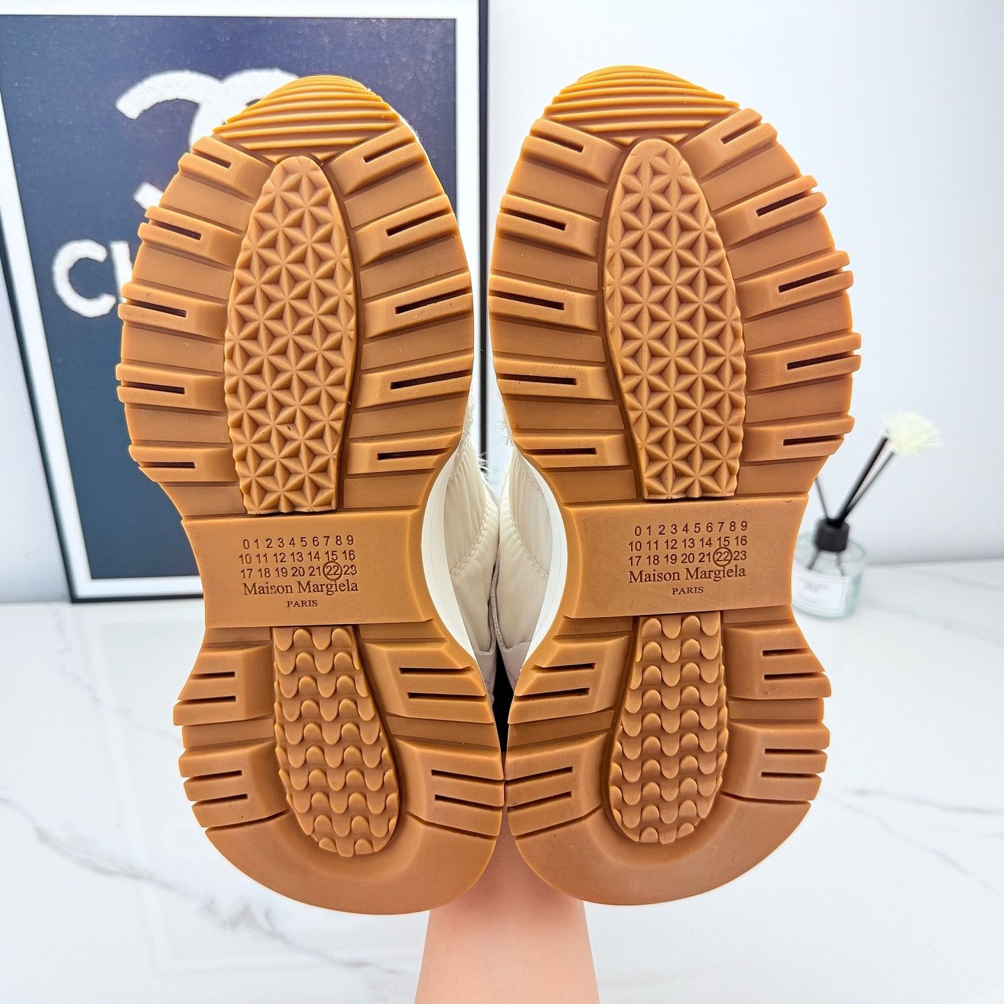 Maison Margiela Maison Margiela Runner Sneakers Size 39 Size US 9 / IT 39 - 4 Thumbnail