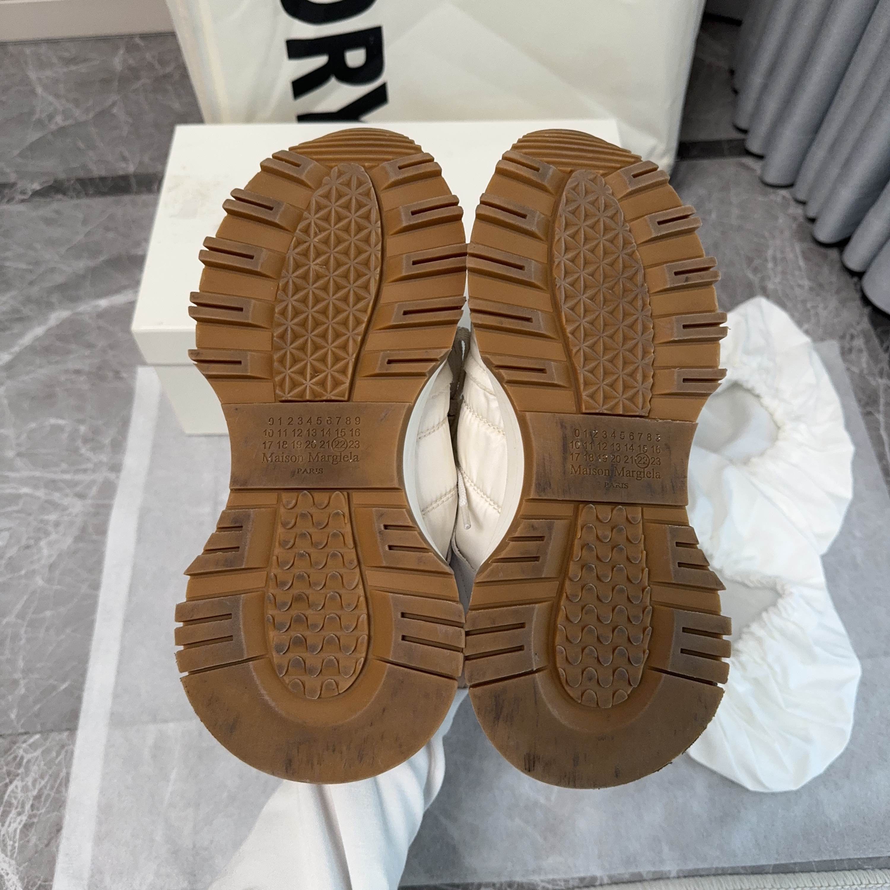 Maison Margiela Maison Margiela Low-Top Runner Sneakers Size 38 Size US 8 / IT 38 - 4 Thumbnail