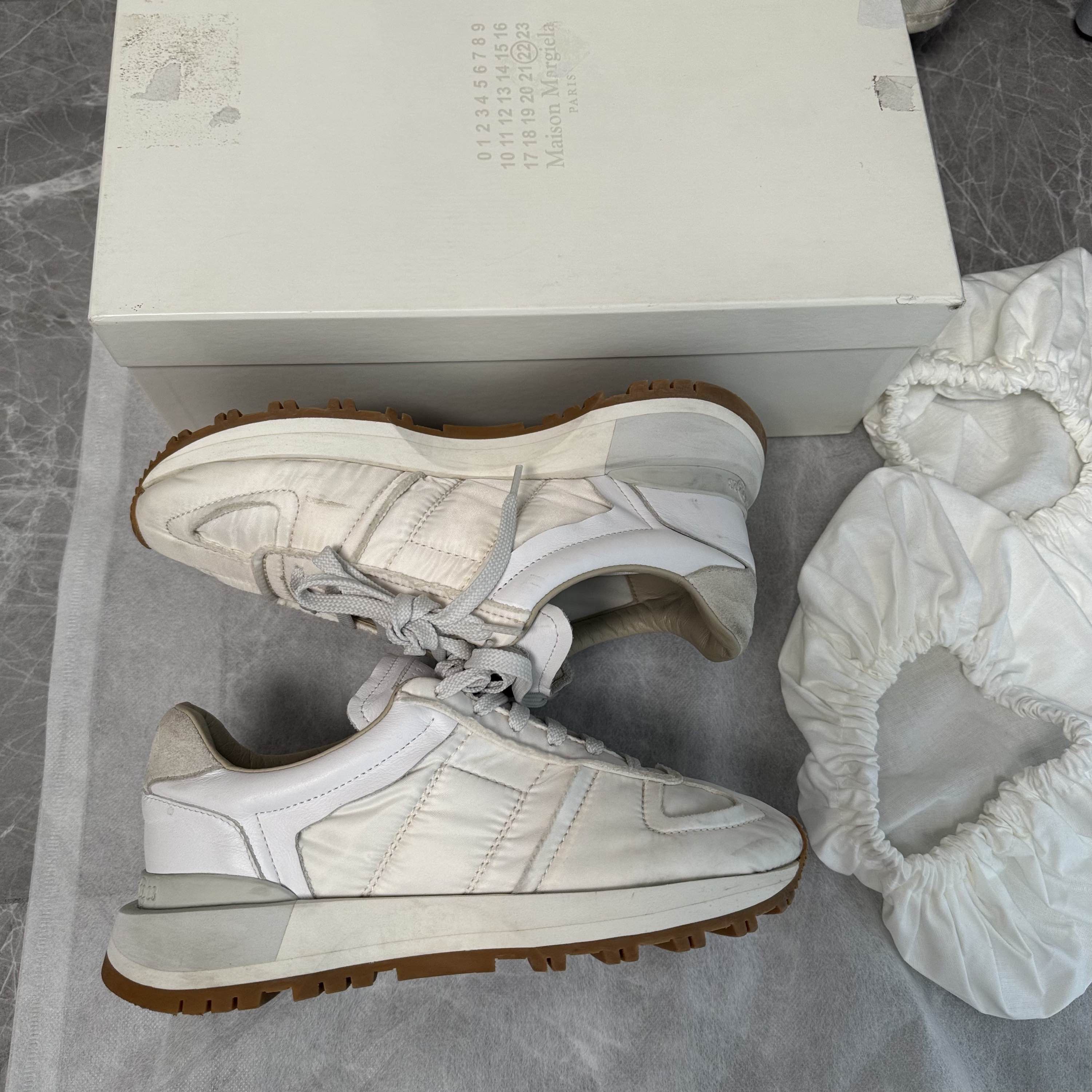 Maison Margiela Maison Margiela Low-Top Runner Sneakers Size 38 Size US 8 / IT 38 - 8 Thumbnail