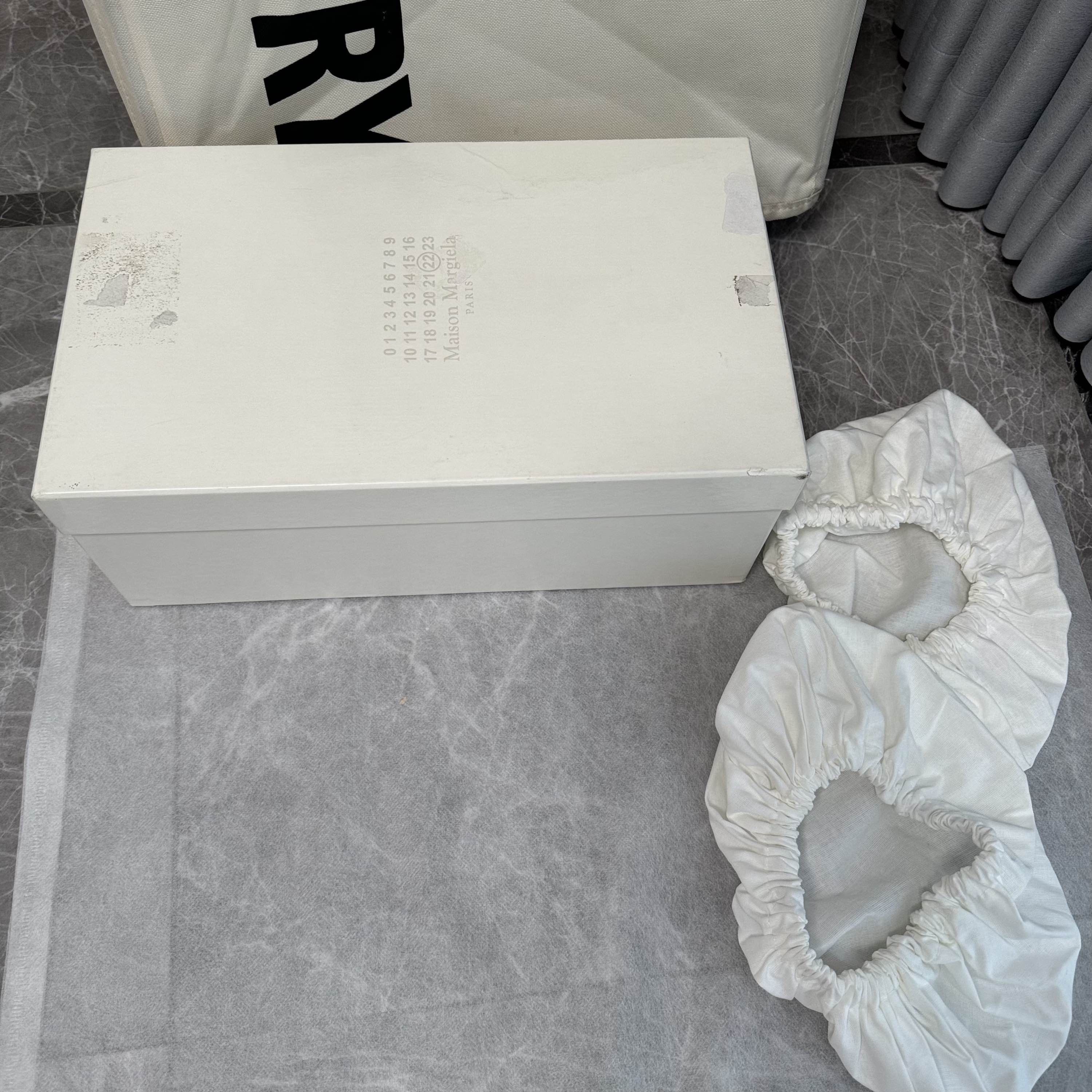 Maison Margiela Maison Margiela Low-Top Runner Sneakers Size 38 Size US 8 / IT 38 - 6 Thumbnail