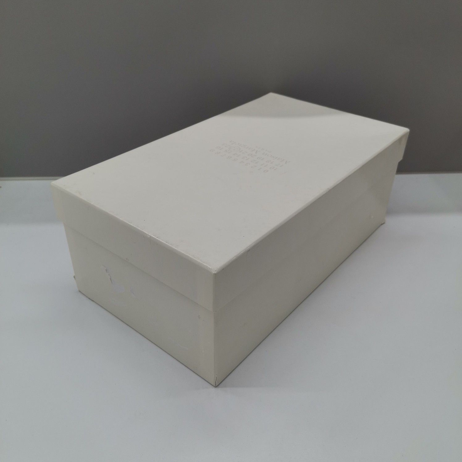 Maison Margiela Maison Margiela Replica Low-Top Sneakers Size 36 Size US 6 / IT 36 - 10 Thumbnail