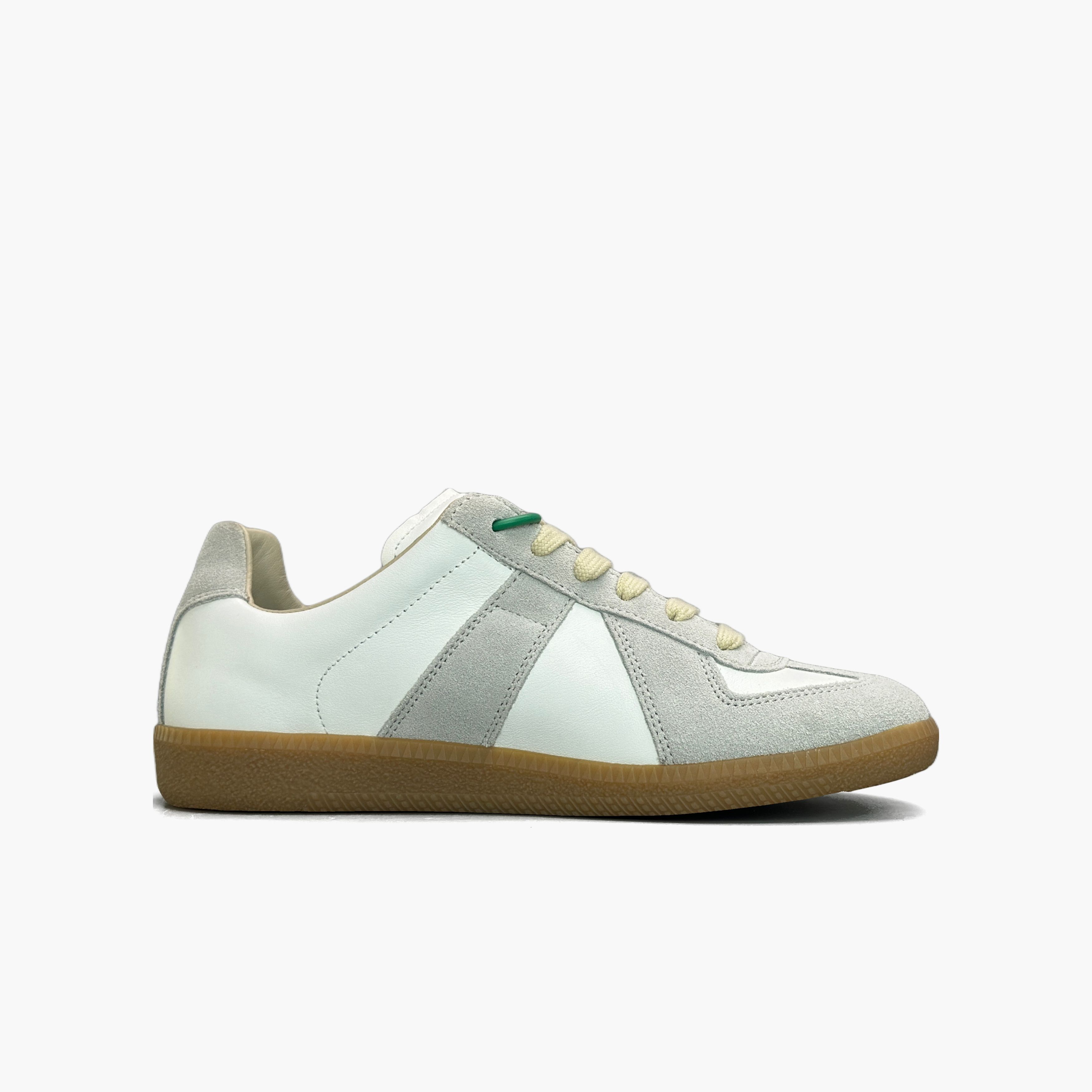 Maison Margiela Maison Margiela Replica Low-Top Sneakers Size 36 Size US 6 / IT 36 - 2 Thumbnail