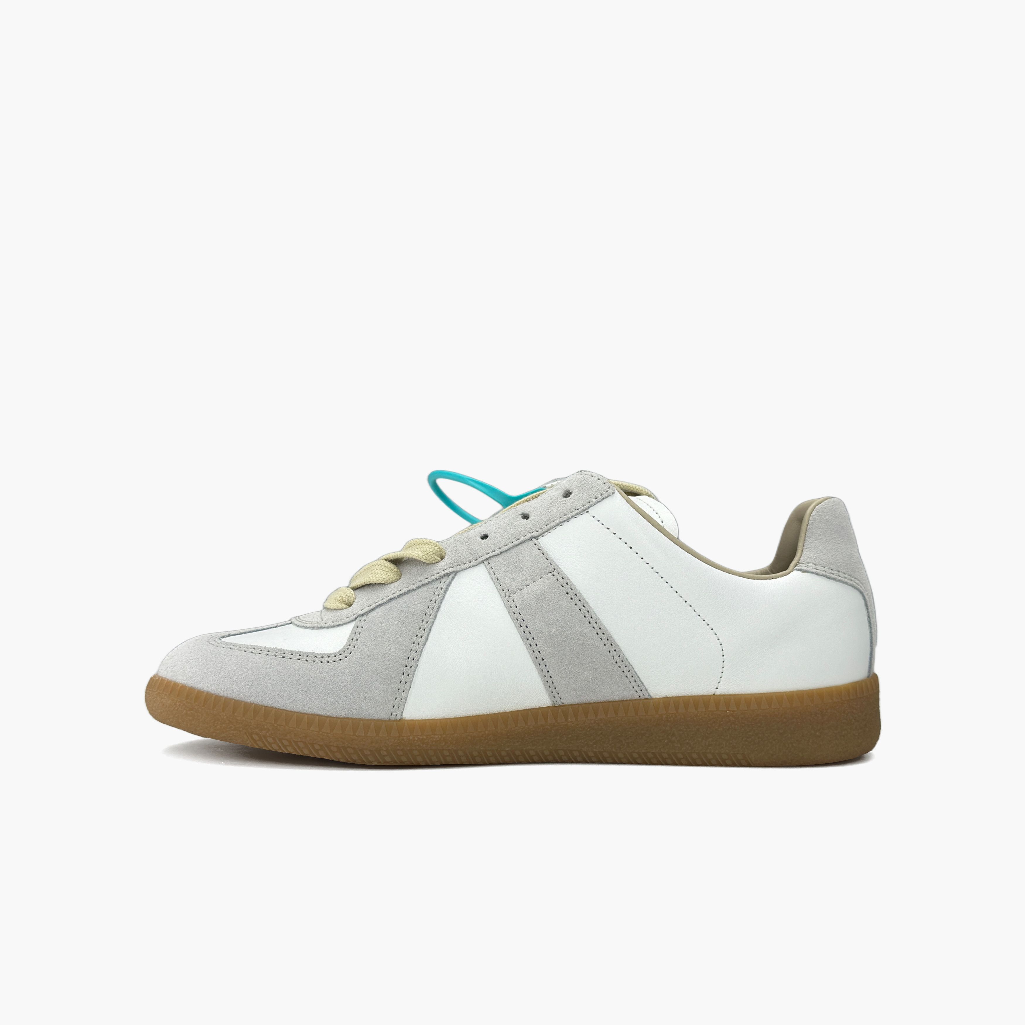 Maison Margiela Maison Margiela Replica Low-Top Sneakers Size 37 Size US 7 / IT 37 - 3 Thumbnail