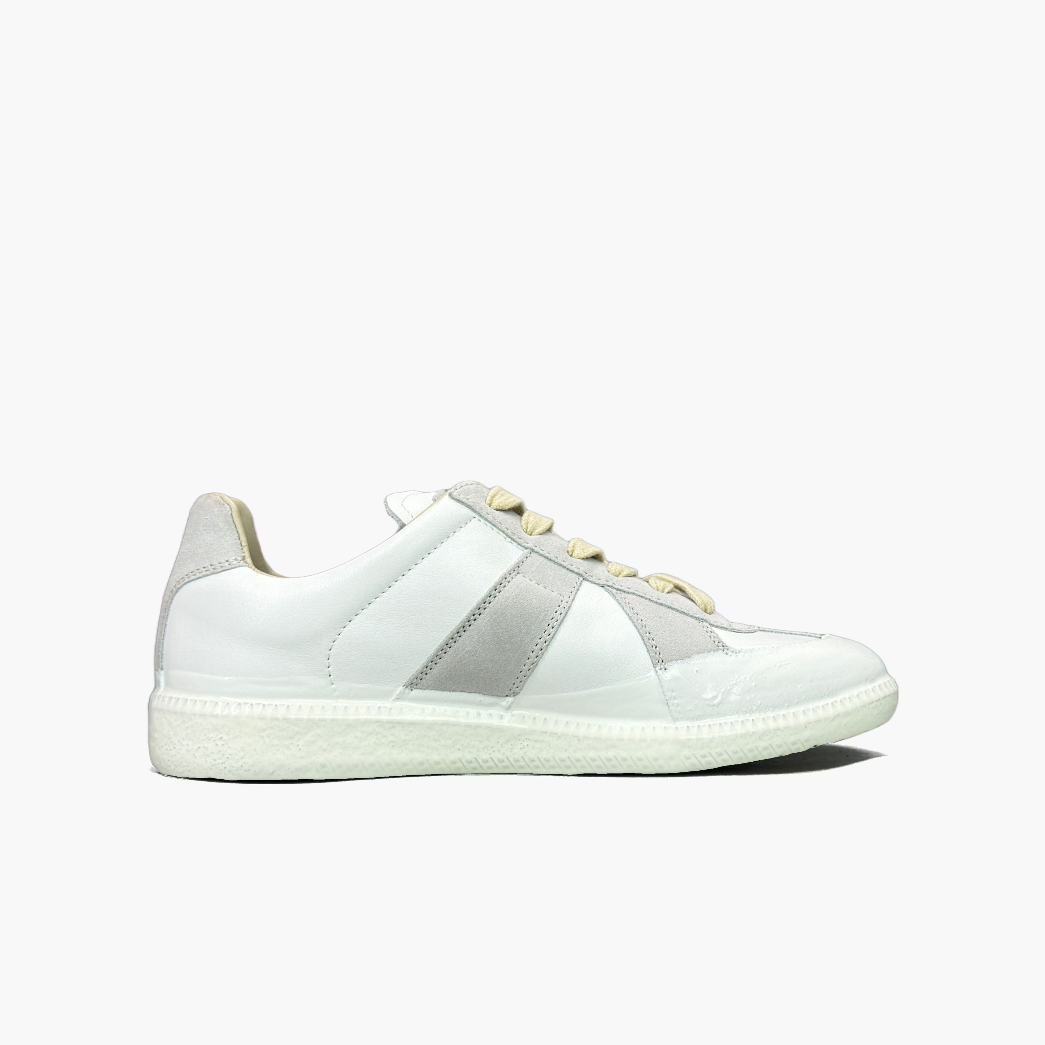 Maison Margiela Maison Margiela Replica Low-Top Sneakers Size 36 Size US 6 / IT 36 - 2 Thumbnail