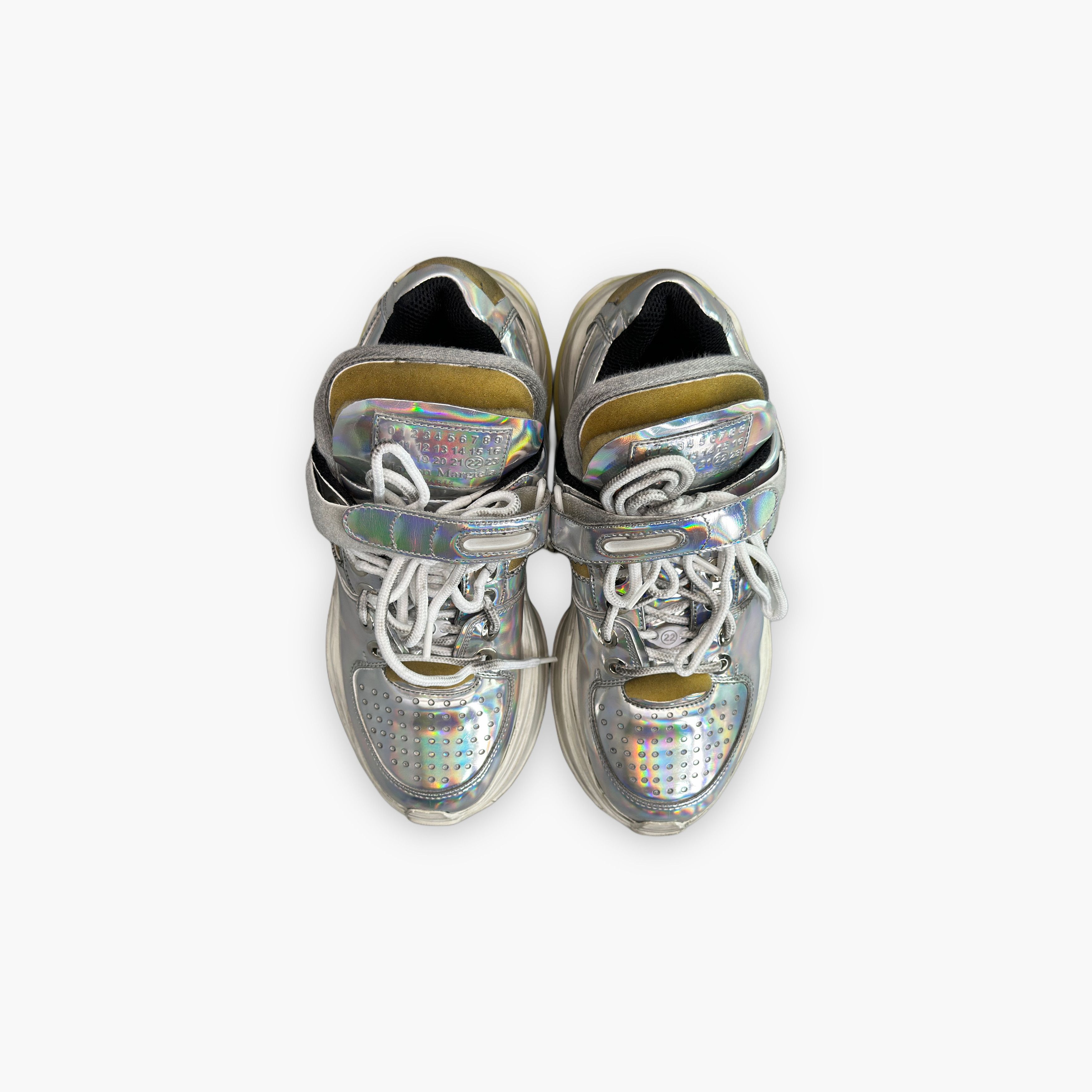 Maison Margiela Maison Margiela Metallic Low-Top Sneakers Size 38 Size US 8 / IT 38 - 9 Thumbnail