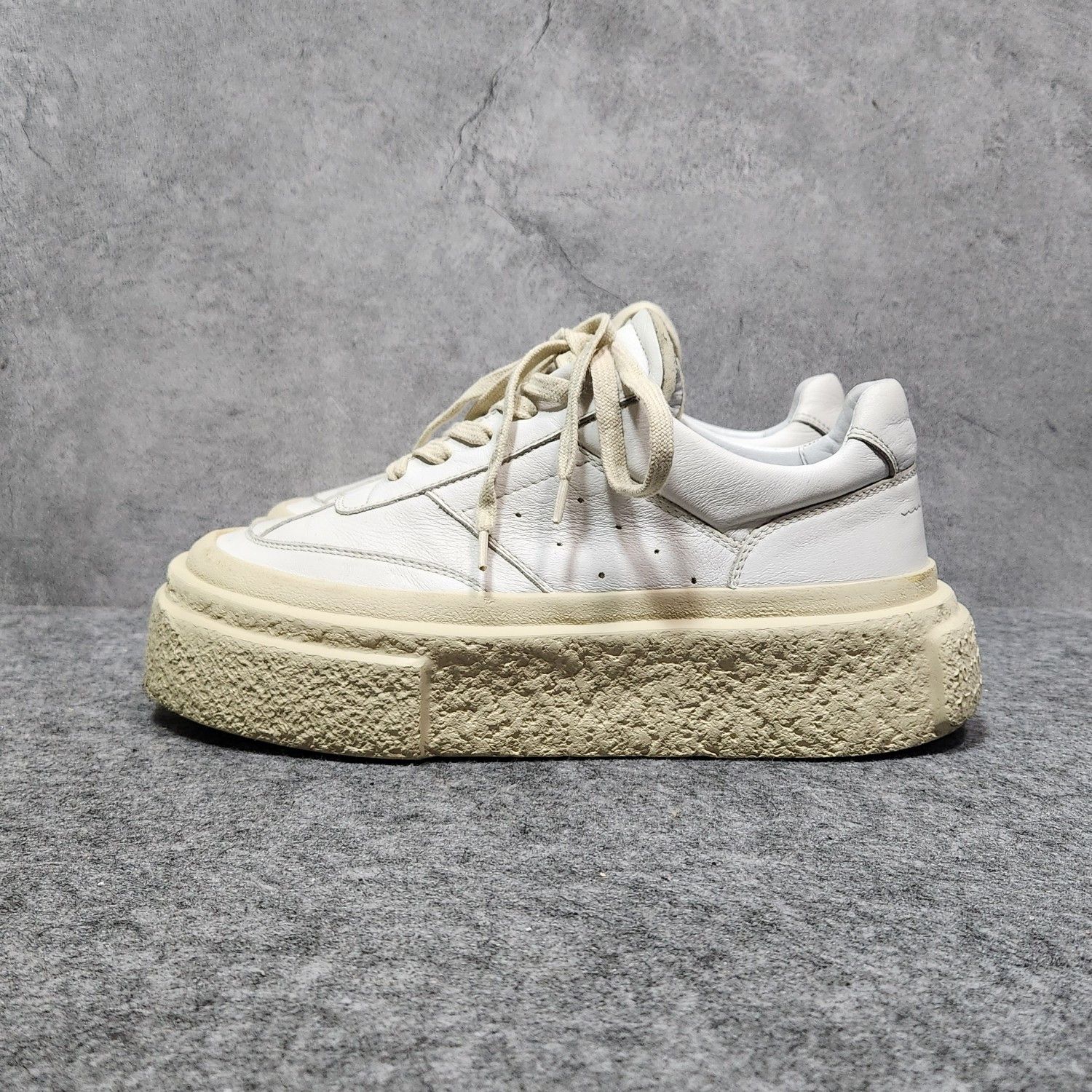 MM6 MM6 Maison Margiela Platform Low-Top Sneakers Size 37 Size US 7 / IT 37 - 10 Thumbnail