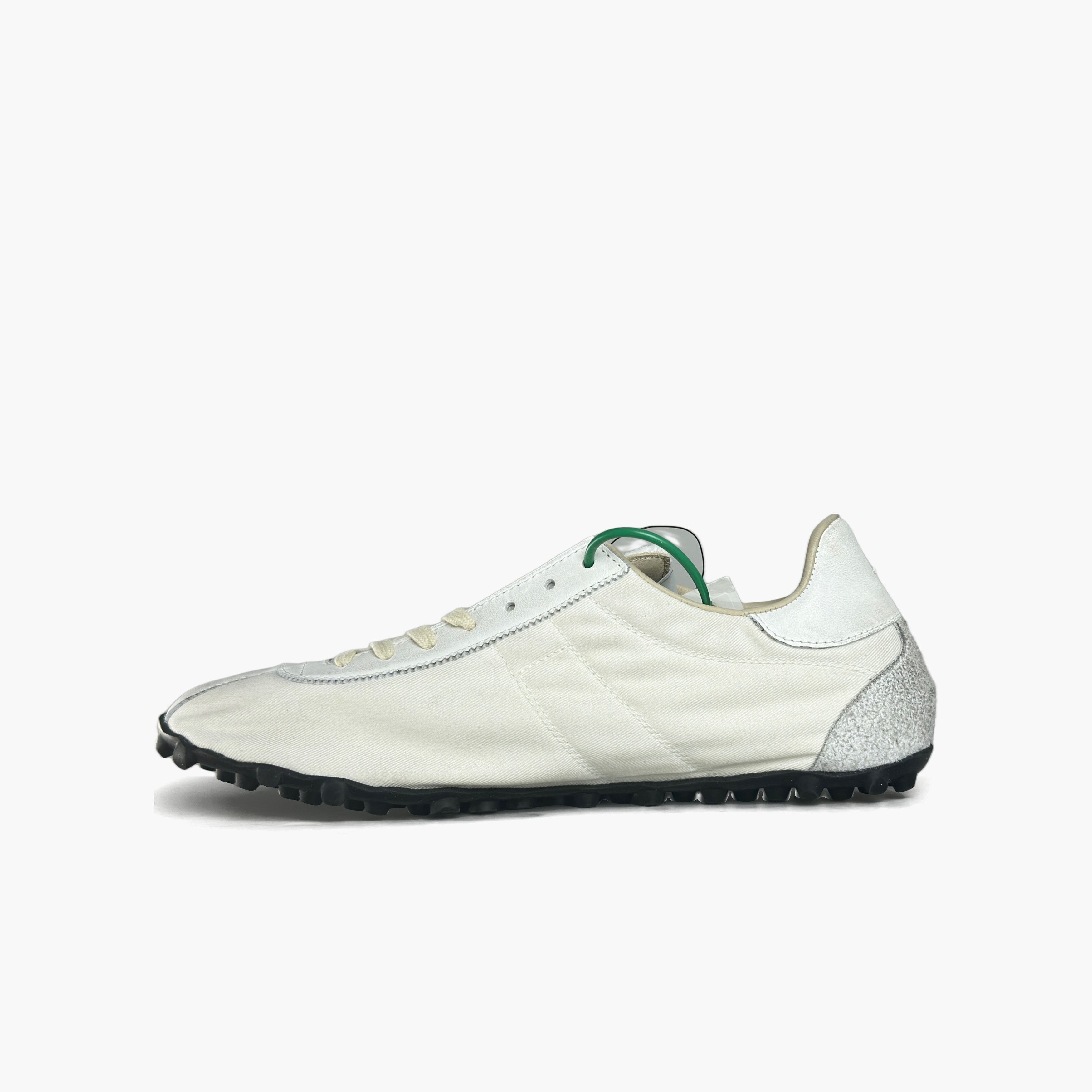 Maison Margiela Maison Margiela Replica Low-Top Sneakers Size 38 Size US 8 / IT 38 - 3 Thumbnail
