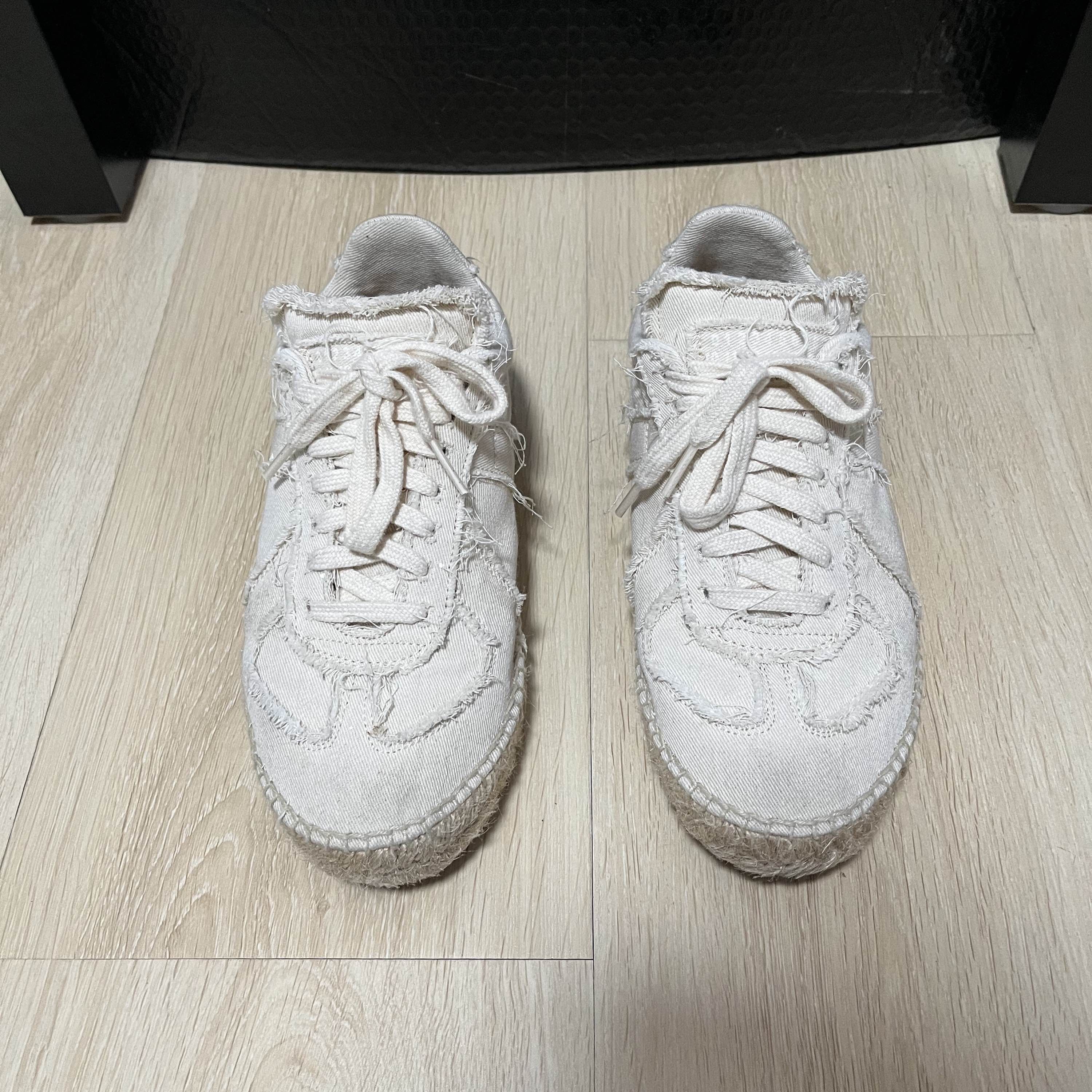 Maison Margiela Maison Margiela Replica Fringed Espadrille Sneakers Size 37 Size US 7 / IT 37 - 2 Thumbnail