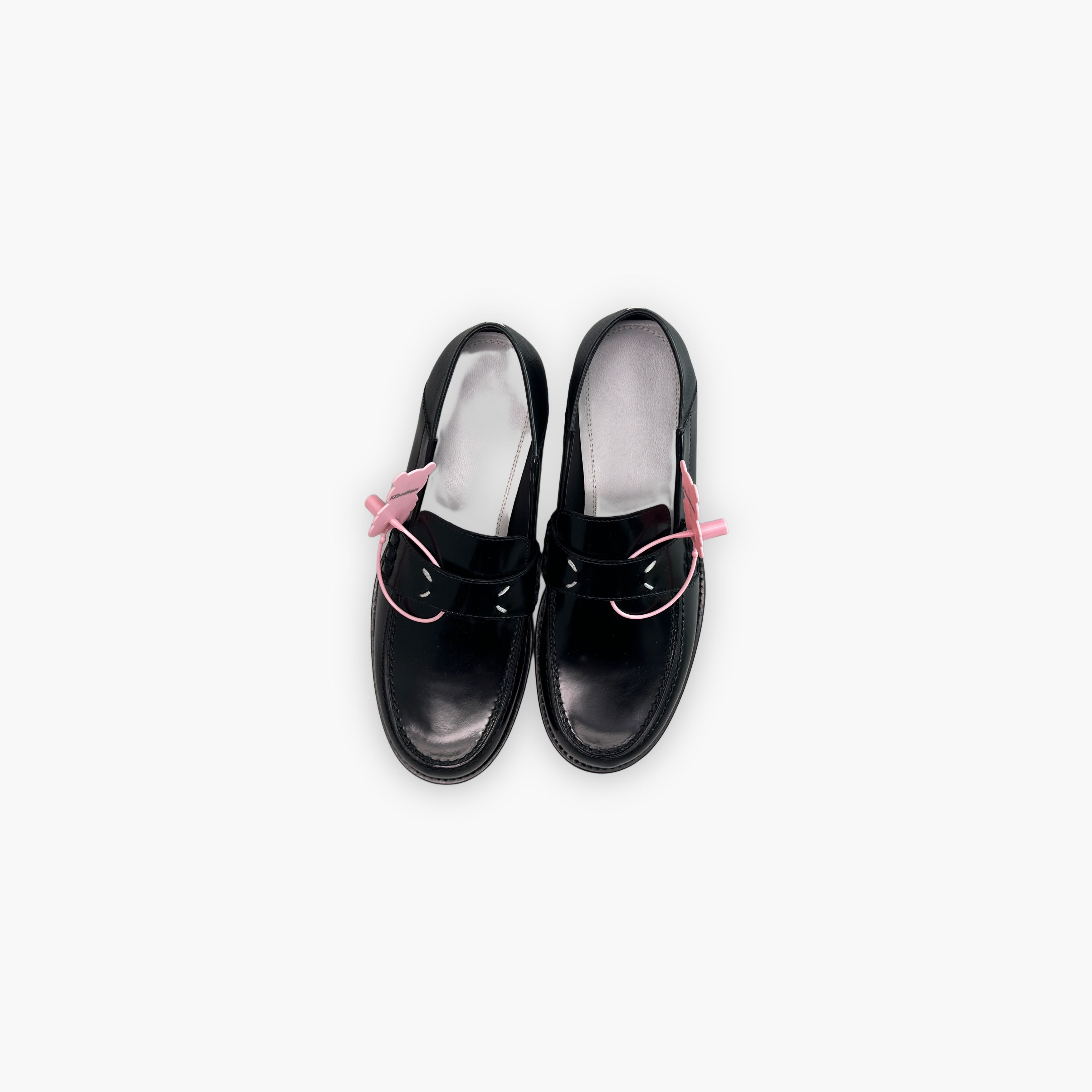 Maison Margiela Maison Margiela Black Leather Loafers Size 36.5 Size US 6.5 / IT 36.5 - 9 Thumbnail