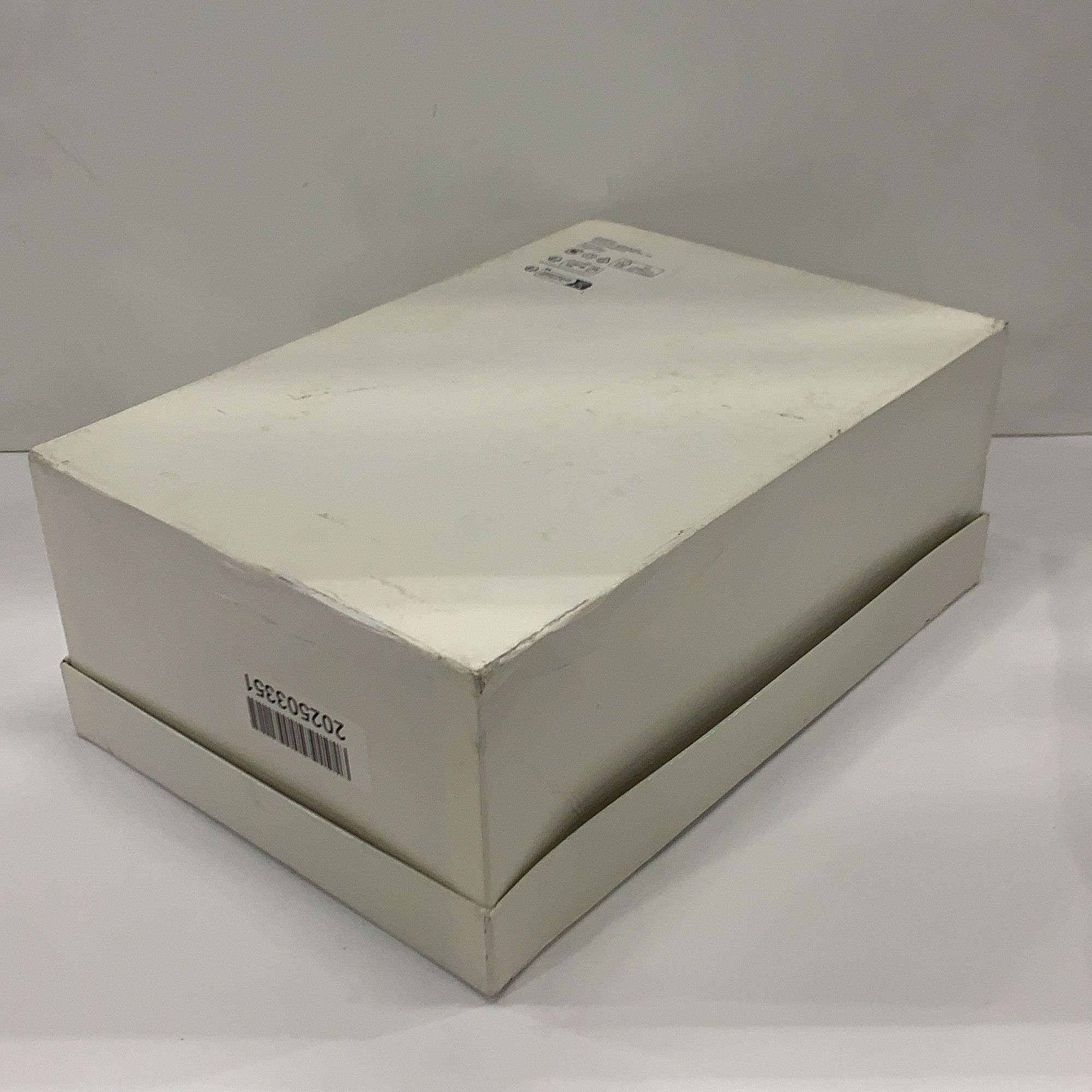 Maison Margiela Maison Margiela Replica Suede Slip-On Sneakers Size 37 Size US 7 / IT 37 - 11 Thumbnail