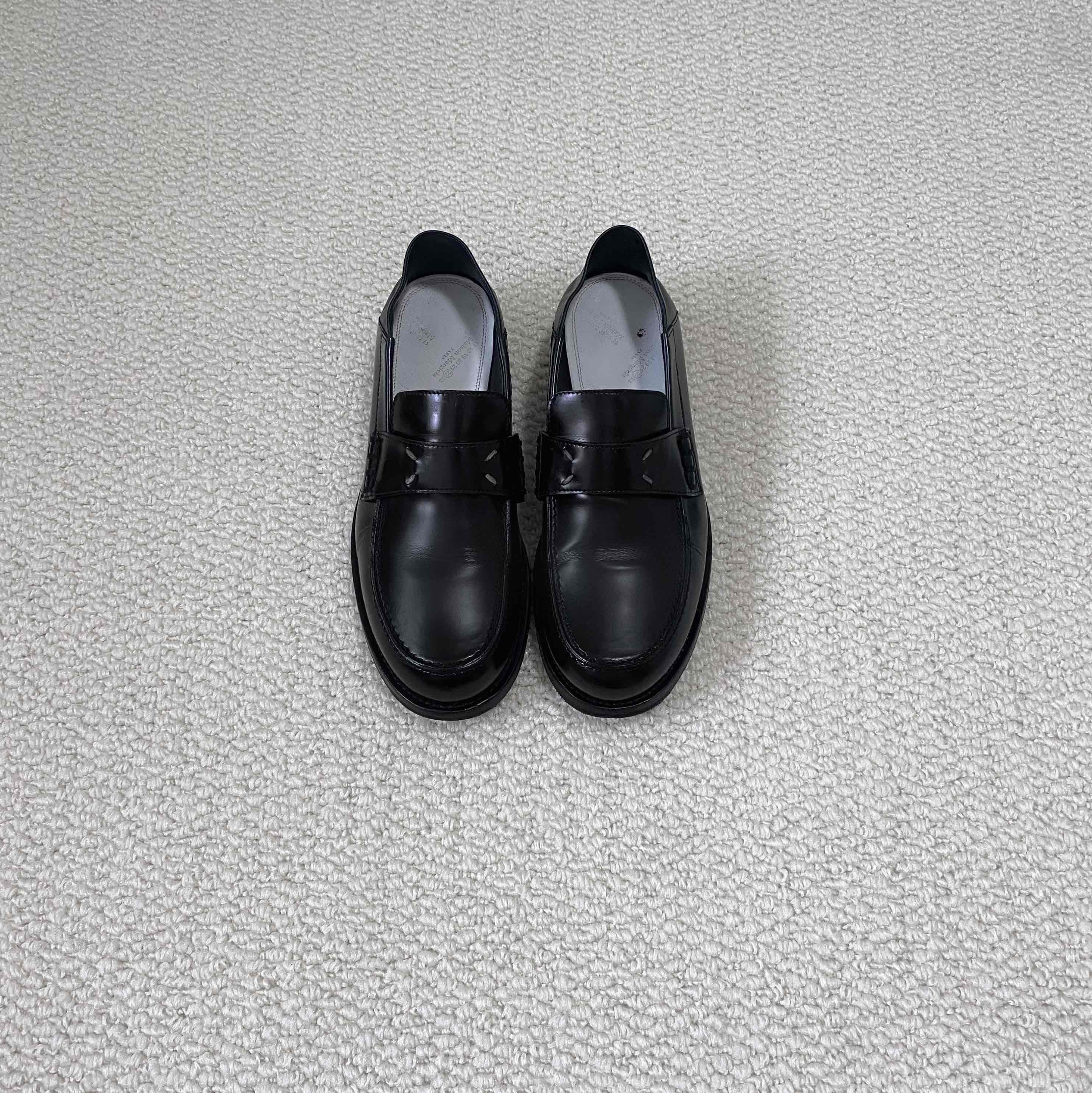 Maison Margiela Maison Margiela Leather Loafers Size 37.5 Size US 7.5 / IT 37.5 - 2 Thumbnail