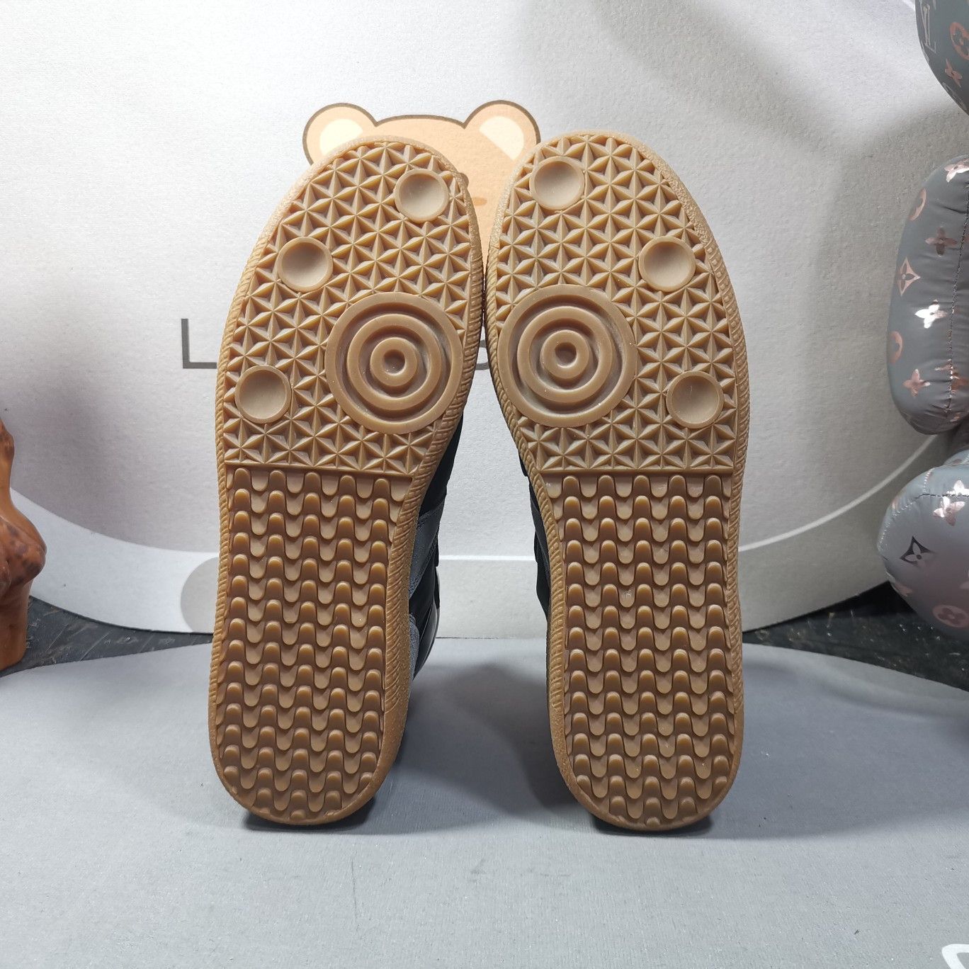 Maison Margiela Maison Margiela Velcro High-Top Sneakers Size 40 Size US 7 / EU 40 - 4 Thumbnail