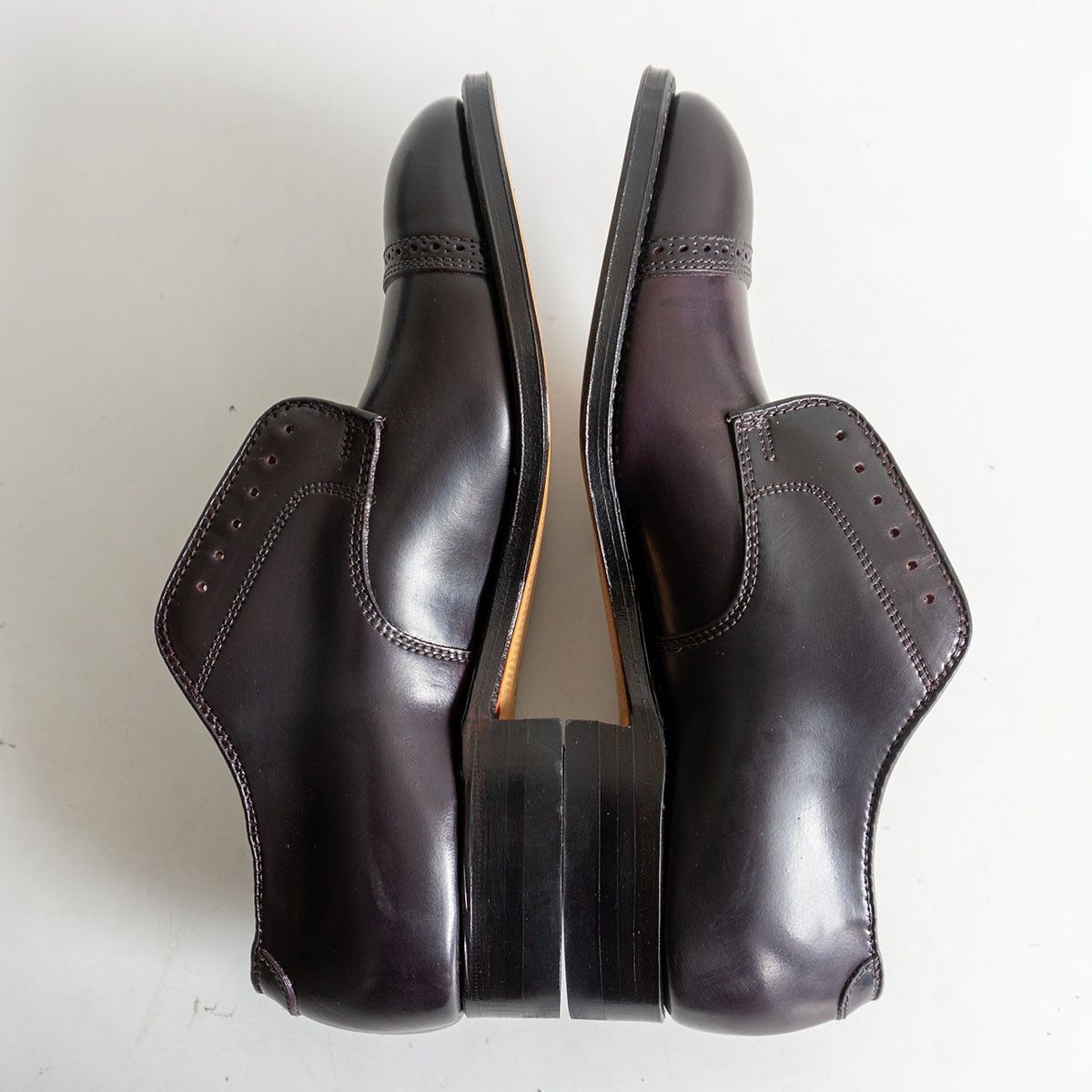 Alden Alden 56201/Cap Toe Ox Hat Size 8 Size US 8 / EU 41 - 3 Thumbnail