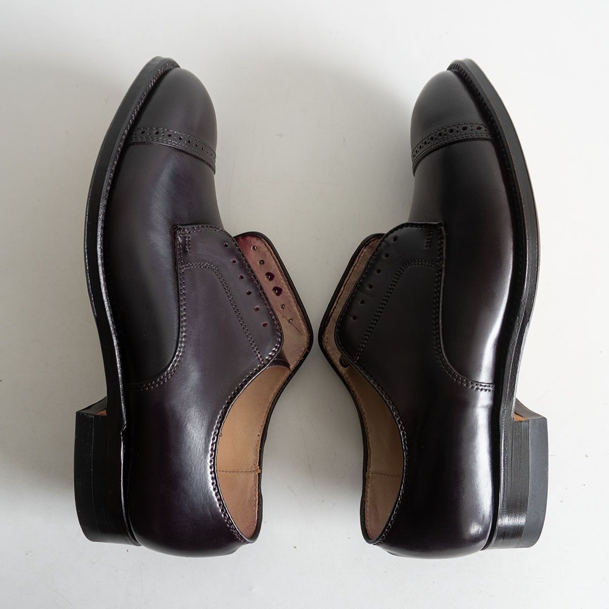 Alden Alden 56201/Cap Toe Ox Hat Size 8 Size US 8 / EU 41 - 4 Thumbnail