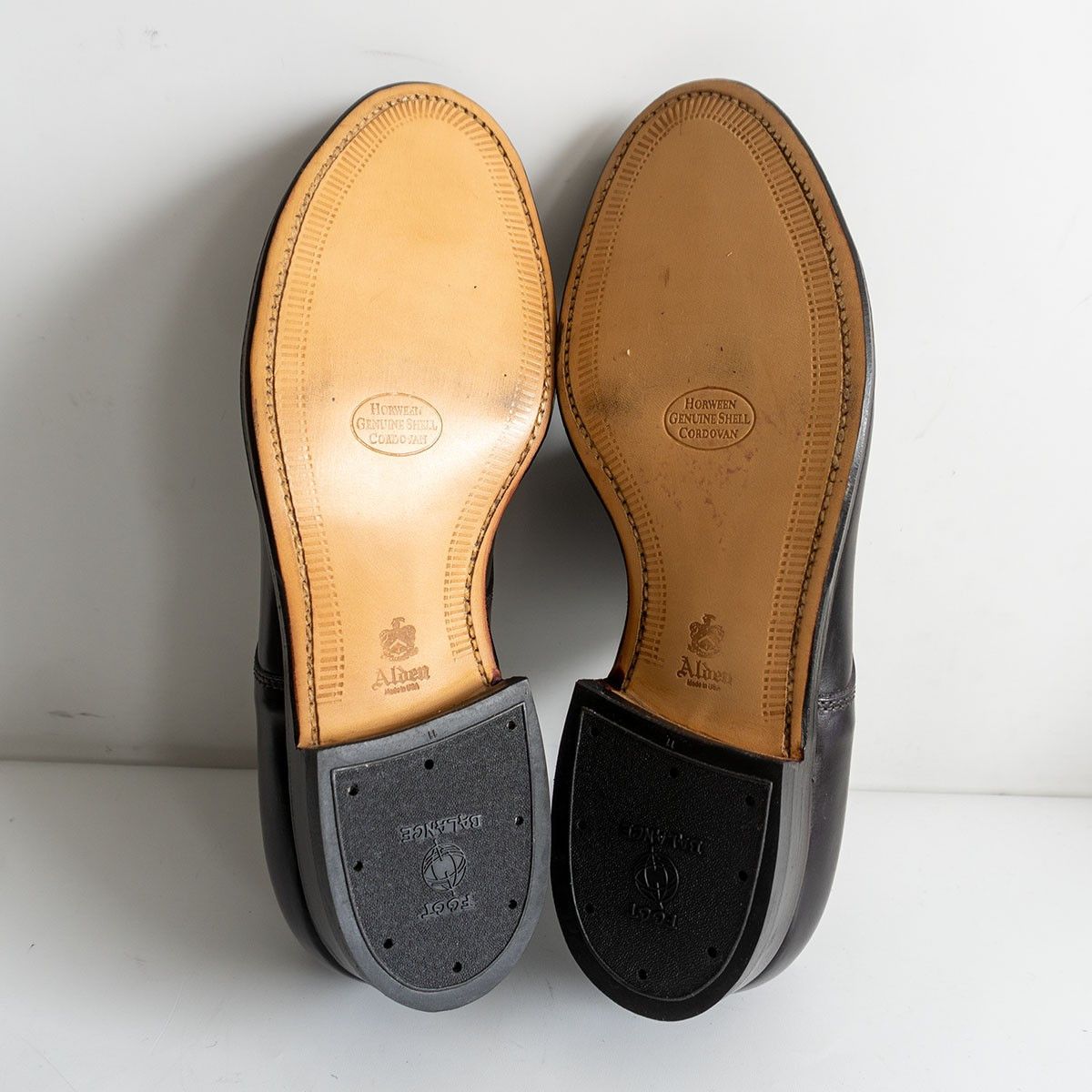 Alden Alden 56201/Cap Toe Ox Hat Size 8 Size US 8 / EU 41 - 9 Thumbnail