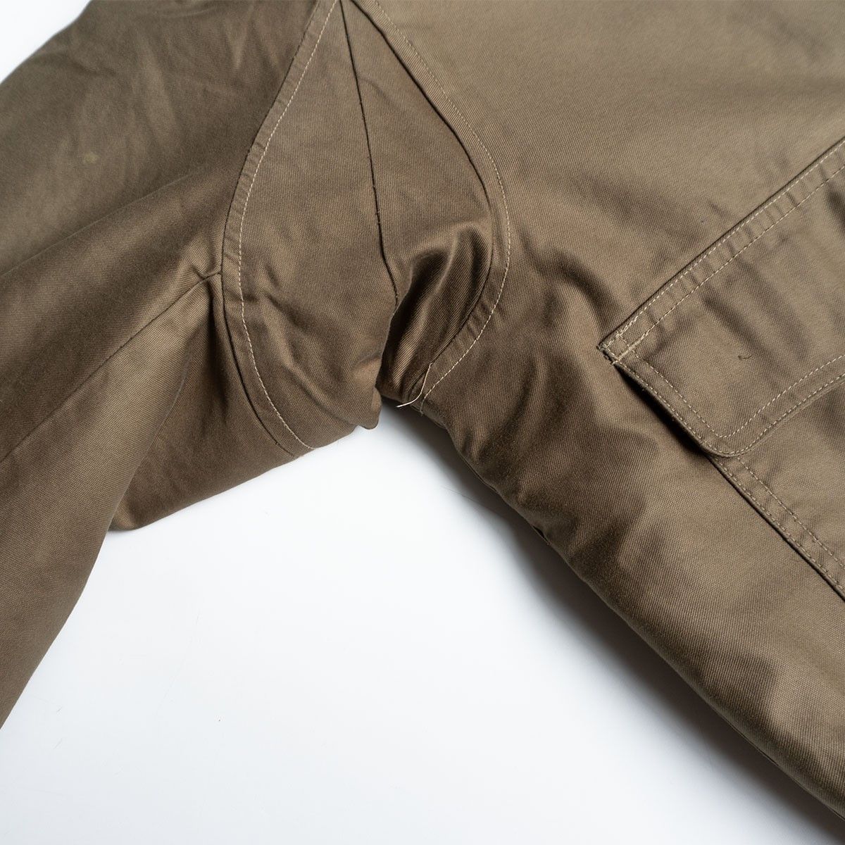 Buzz Rickson's BUZZ RICKSON B-10 Flight Jacket Alpaca Lined Size S Size US S / EU 44-46 / 1 - 7 Thumbnail