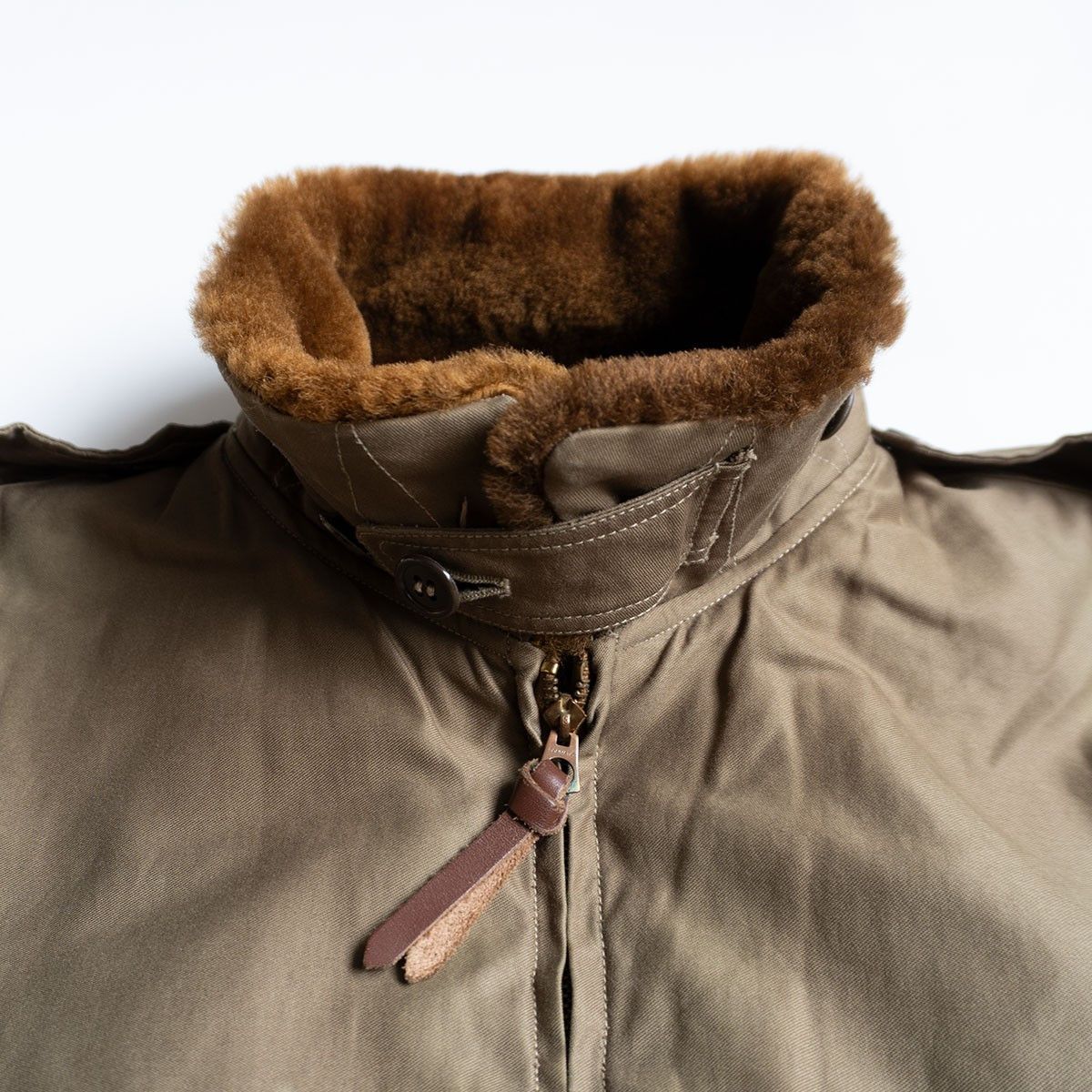 Buzz Rickson's BUZZ RICKSON B-10 Flight Jacket Alpaca Lined Size S Size US S / EU 44-46 / 1 - 5 Thumbnail