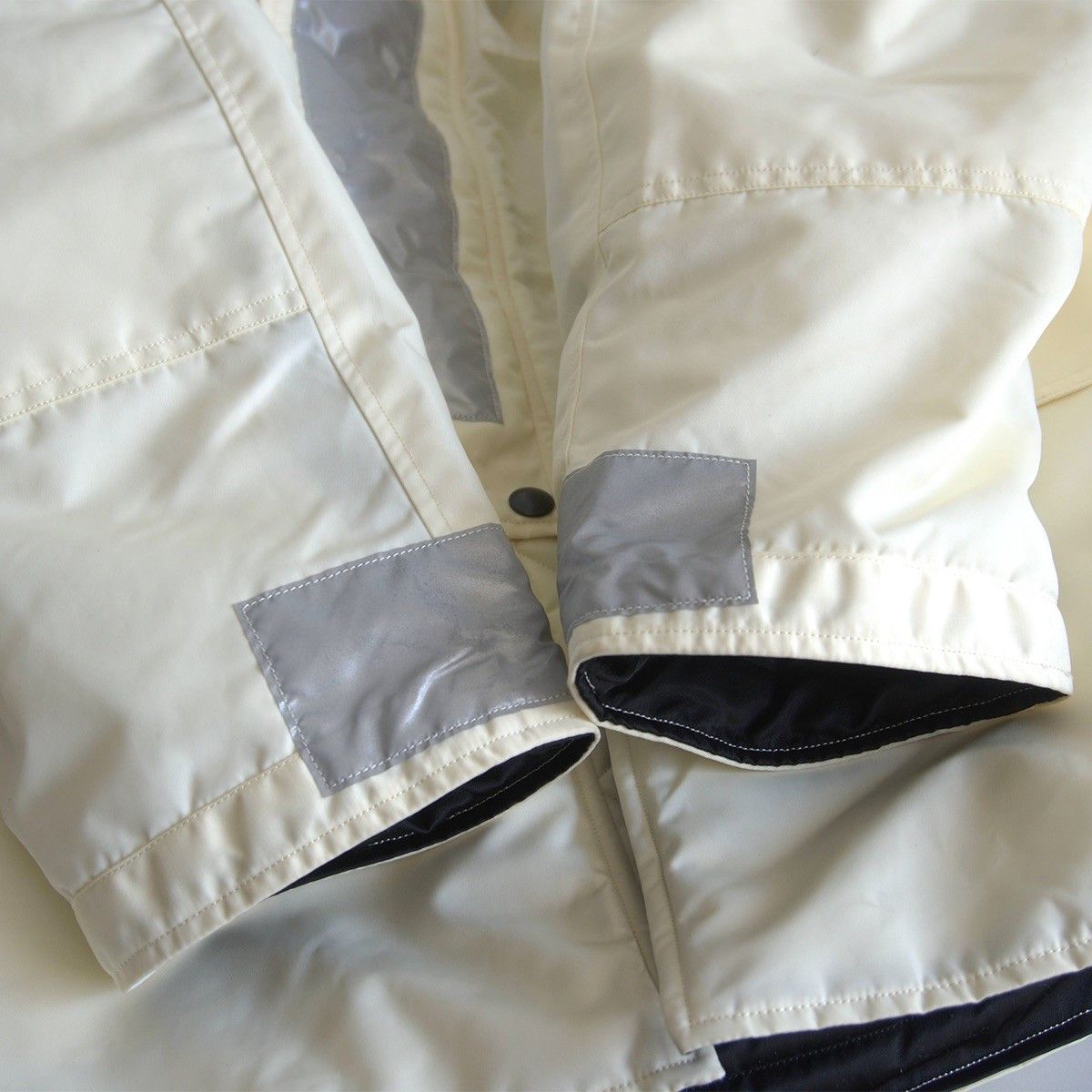Journal Standard BUZZ RICKSON N-3B x Journal Standard Primaloft Jkt Size S Size US S / EU 44-46 / 1 - 5 Thumbnail