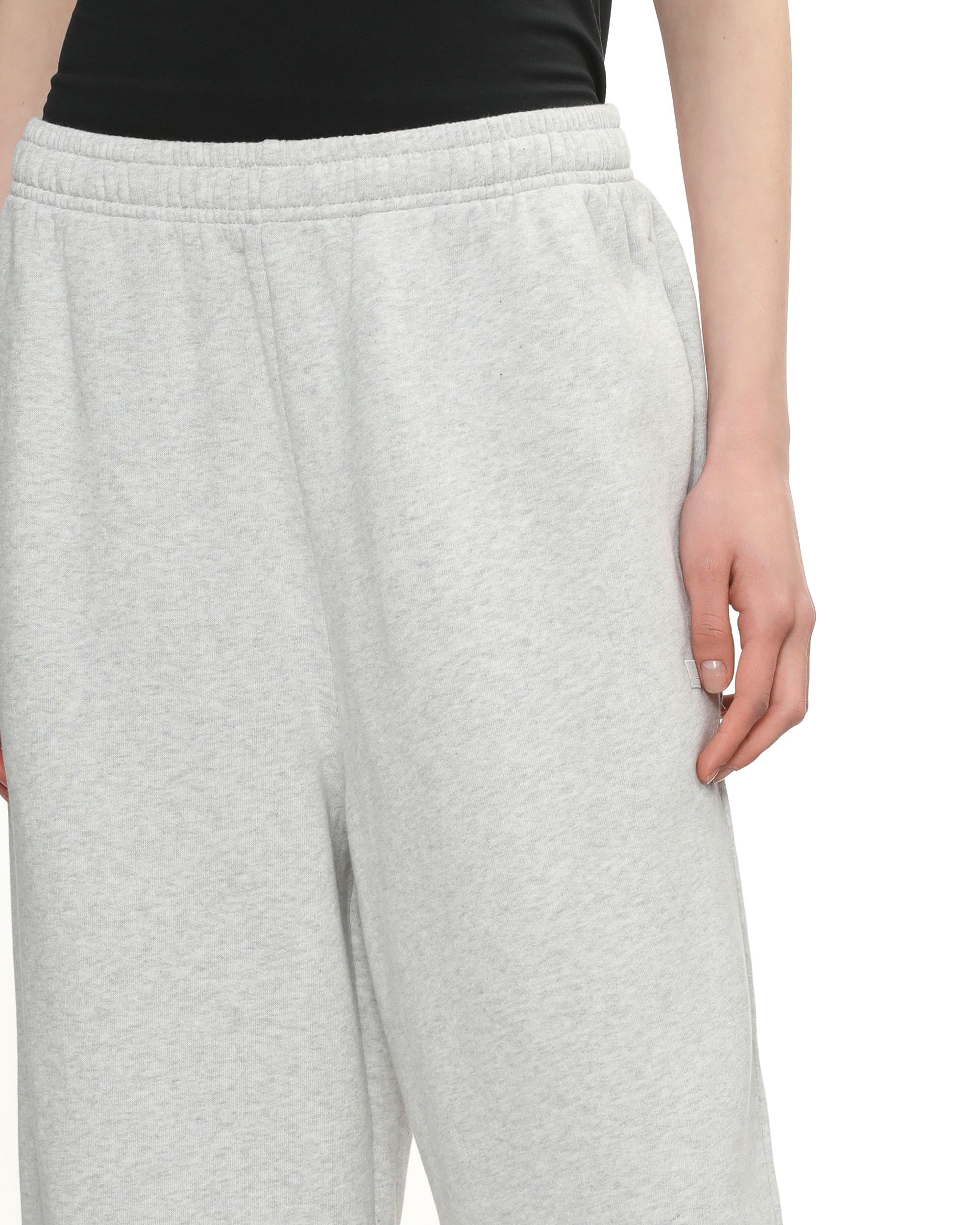 Acne Studios Acne Studios Face Embroidered Cuffed Joggers Size 25" / US 0 / IT 36 - 5 Thumbnail