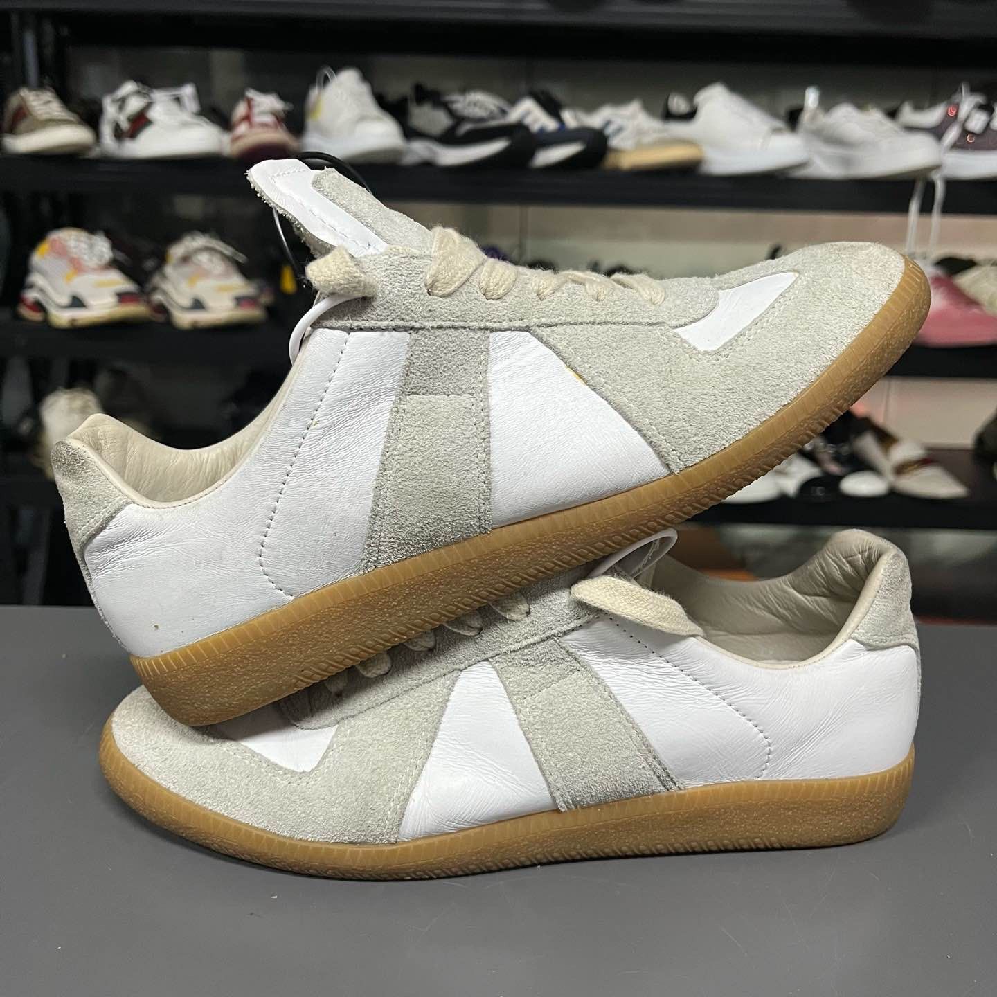Maison Margiela Maison Margiela Replica Low-Top Sneakers Size 38 Size US 8 / IT 38 - 6 Thumbnail