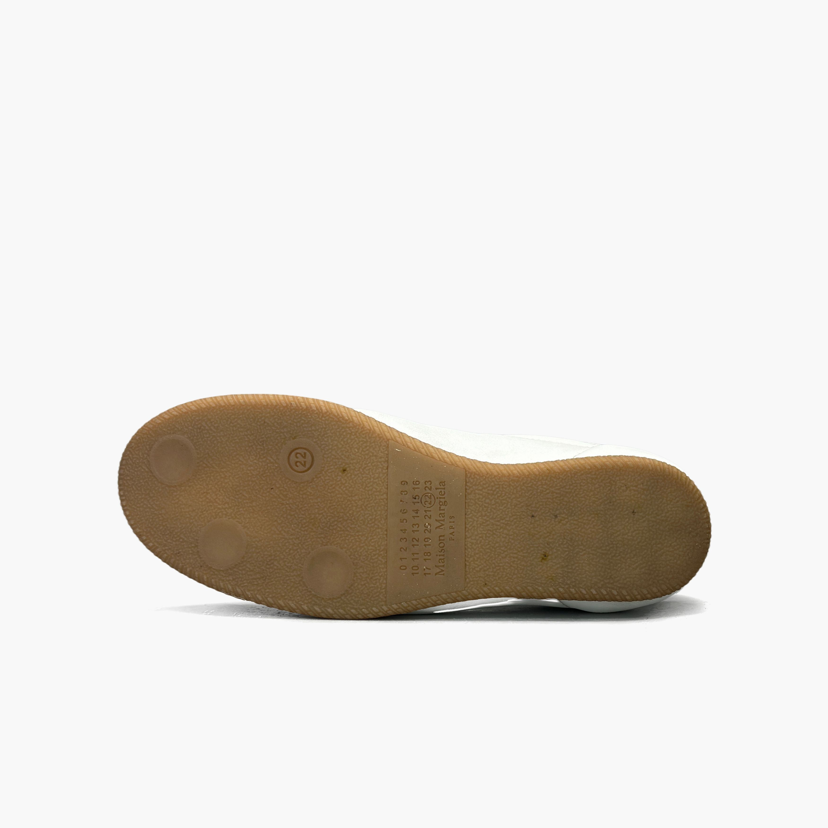 Maison Margiela Maison Margiela Replica Low Top Sneakers Size 37 Size US 7 / IT 37 - 8 Thumbnail