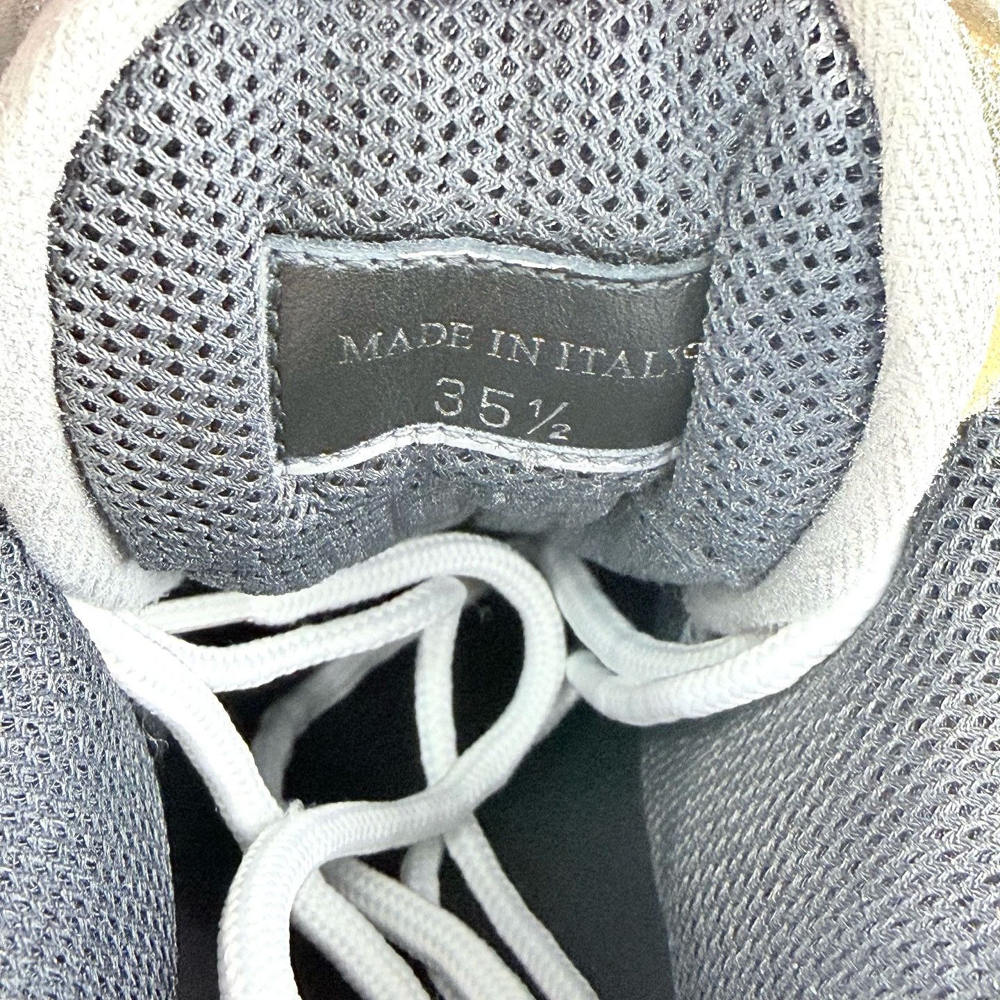 Maison Margiela Maison Margiela Silver Metallic Sneakers Size 35.5 Size US 5.5 / IT 35.5 - 5 Thumbnail