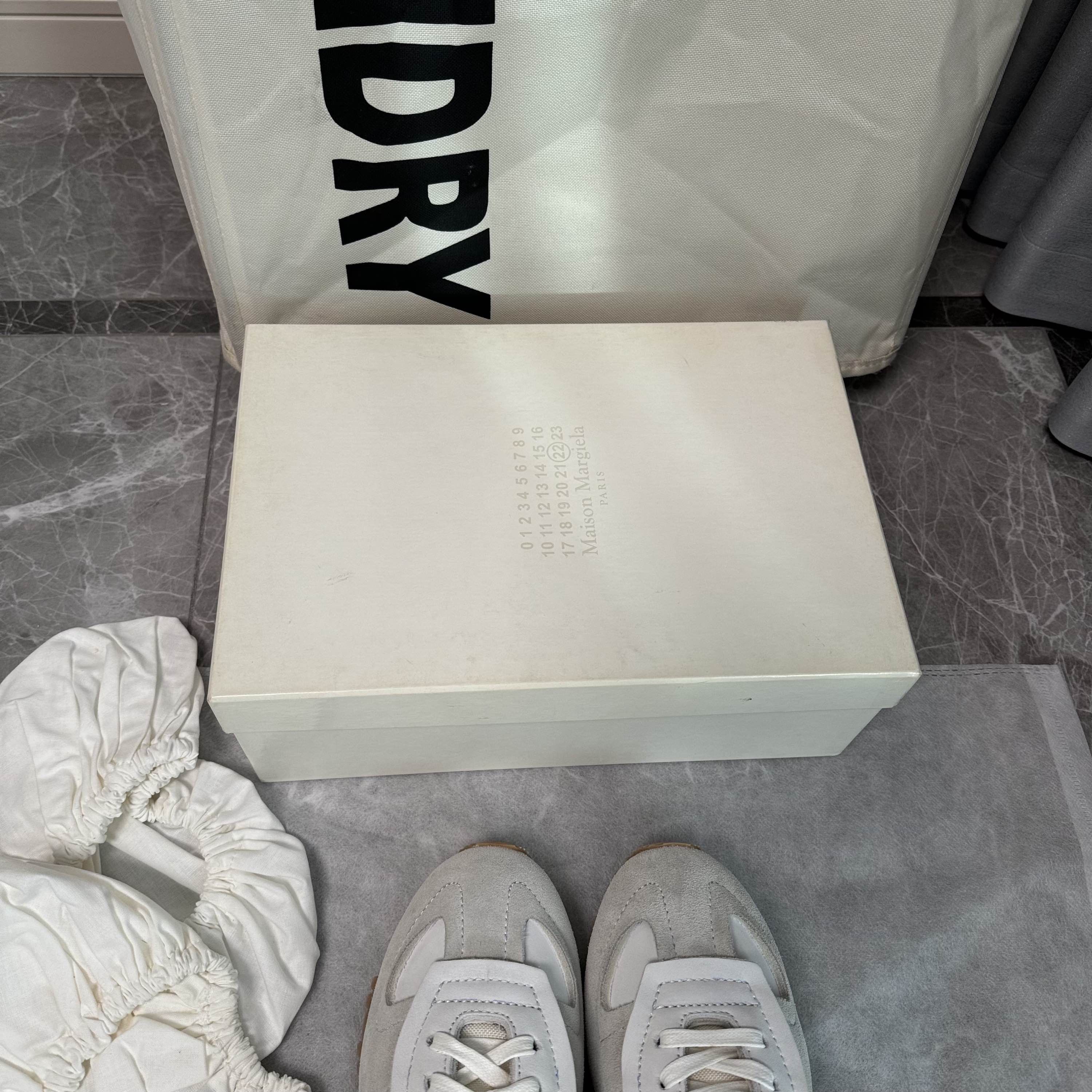 Maison Margiela Maison Margiela Replica Suede Panel Sneakers Size 38 Size US 8 / IT 38 - 6 Thumbnail