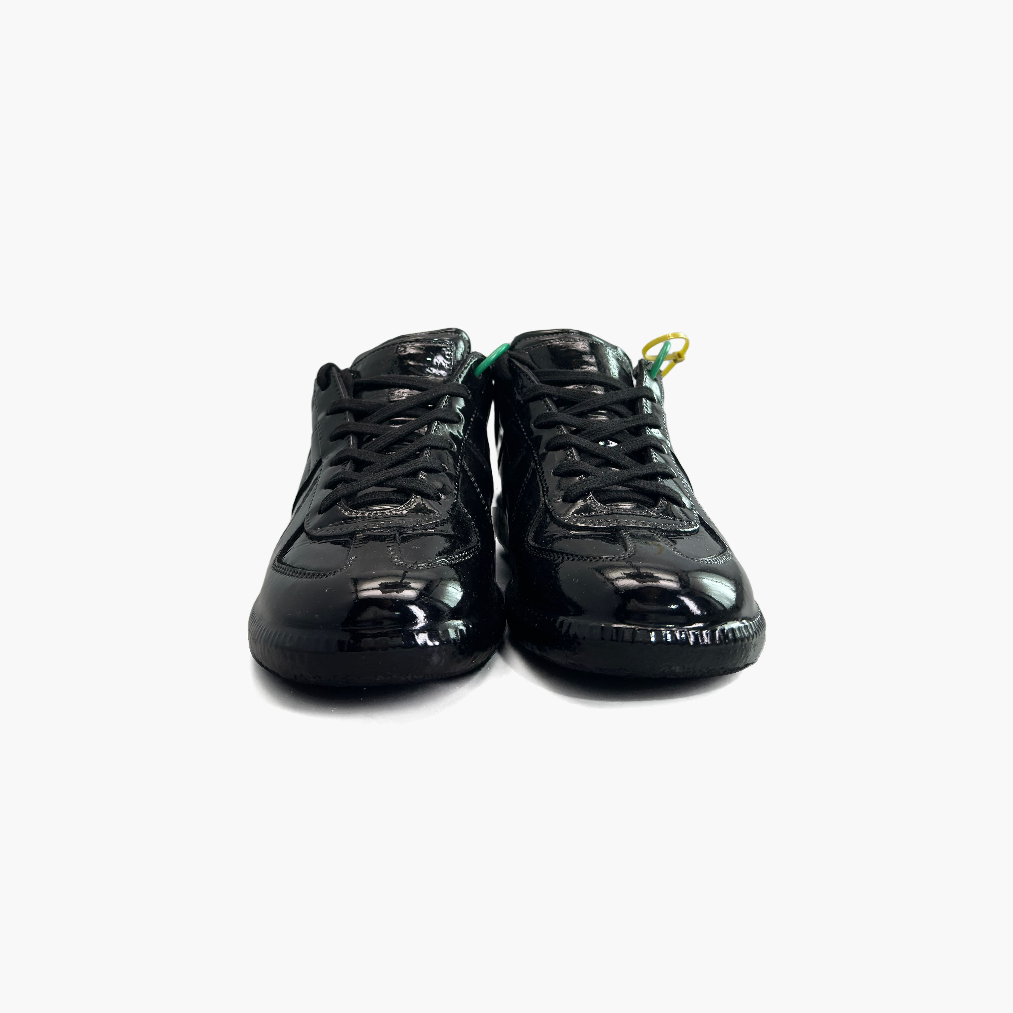 Maison Margiela Maison Margiela Replica Patent Low-Top Sneakers Size 35 Size US 5 / IT 35 - 5 Thumbnail