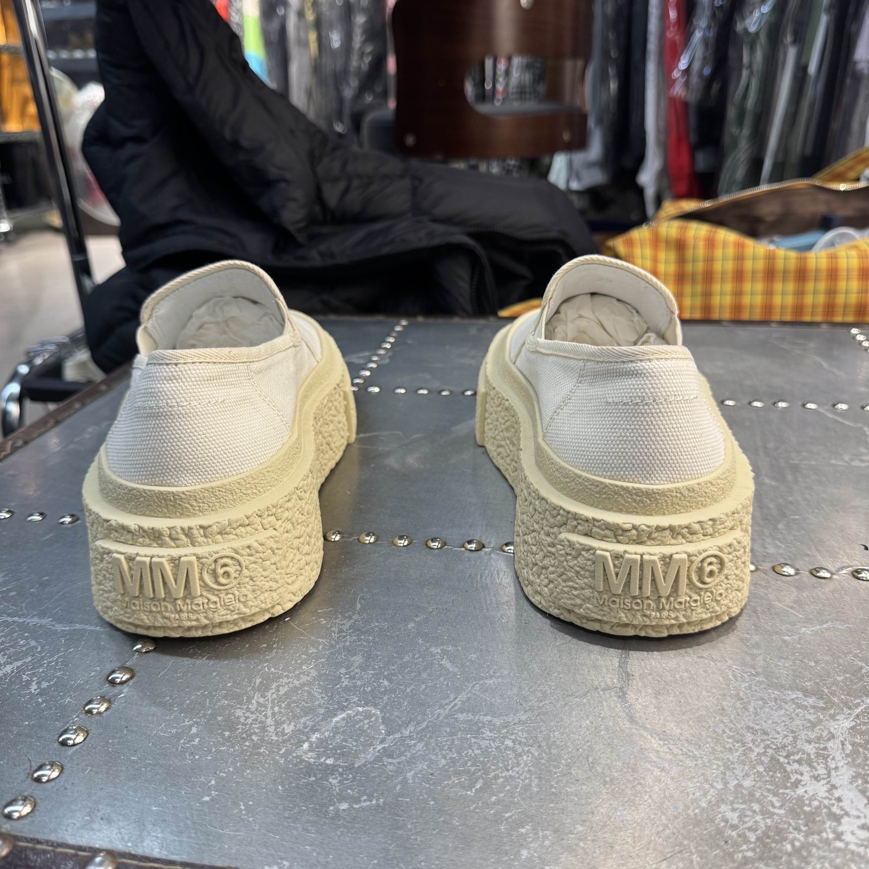 MM6 MM6 Maison Margiela Canvas Slip On Sneakers Size 37 Size US 7 / IT 37 - 3 Thumbnail