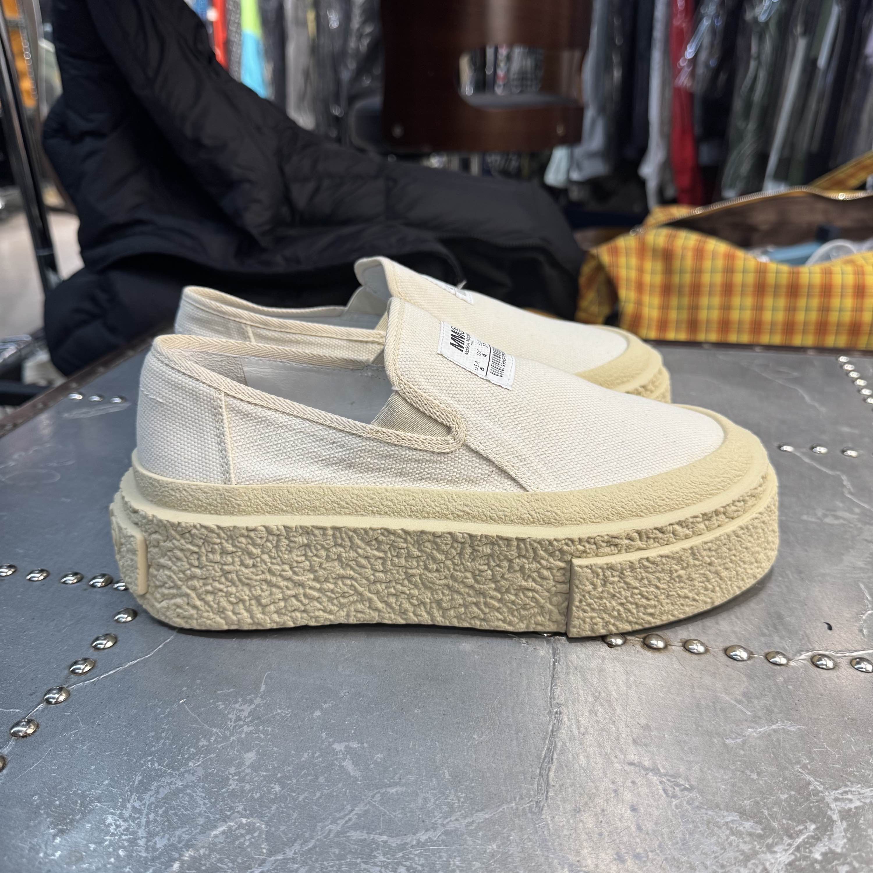 MM6 MM6 Maison Margiela Canvas Slip On Sneakers Size 37 Size US 7 / IT 37 - 8 Thumbnail