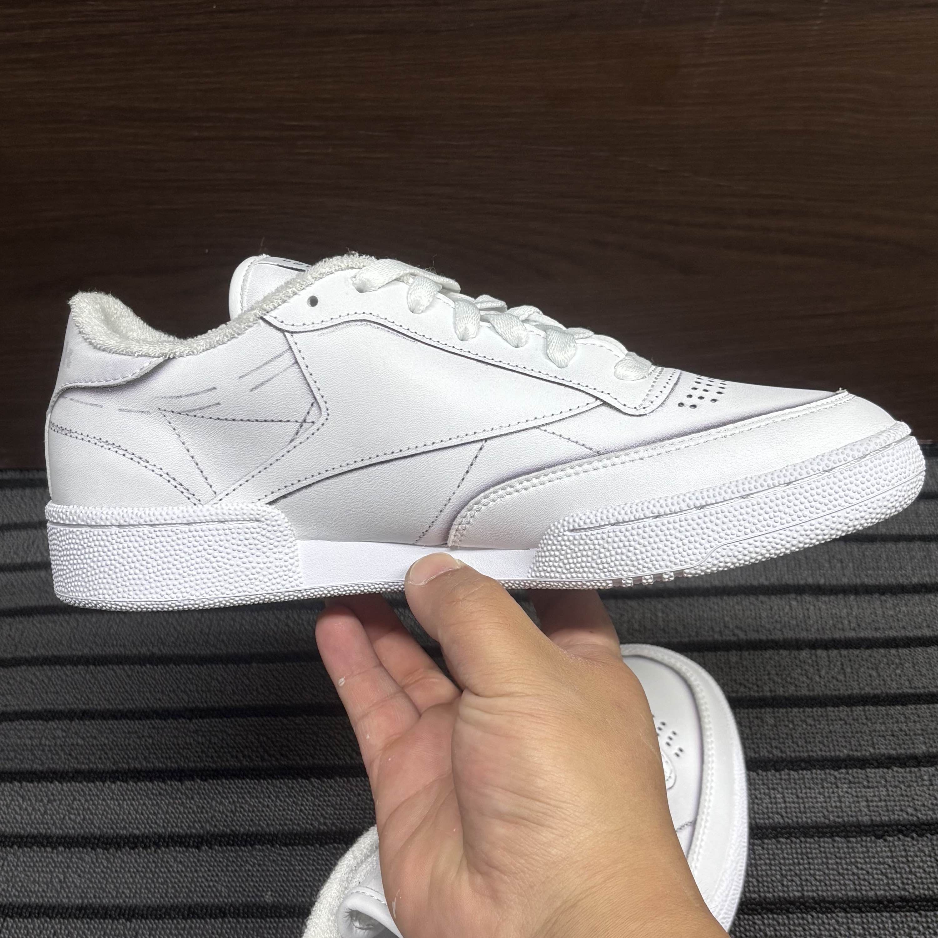 Maison Margiela × Reebok Maison Margiela x Reebok Club C Trompe L'Oeil US 7.5 Size US 7 / EU 40 - 8 Thumbnail