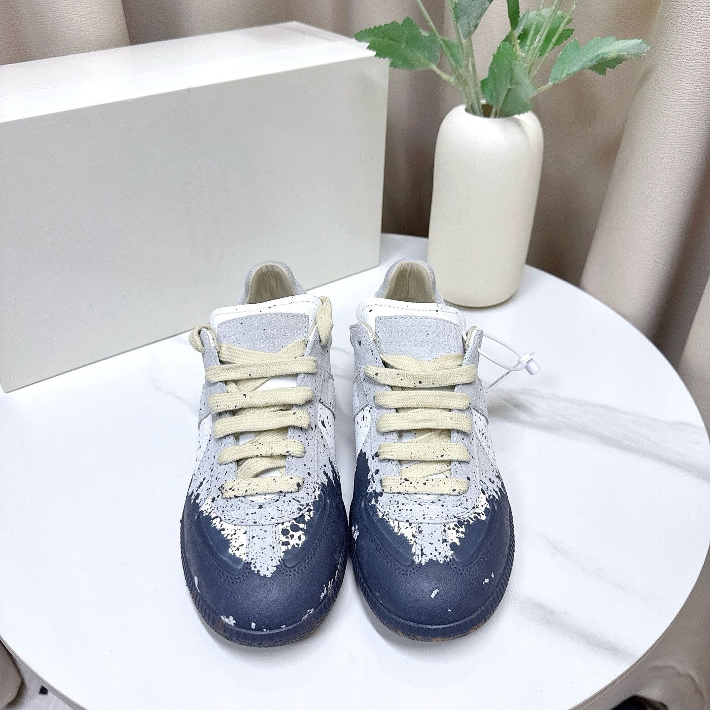 Maison Margiela Maison Margiela Paint Splatter Replica Sneakers Size 36 Size US 6 / IT 36 - 2 Thumbnail