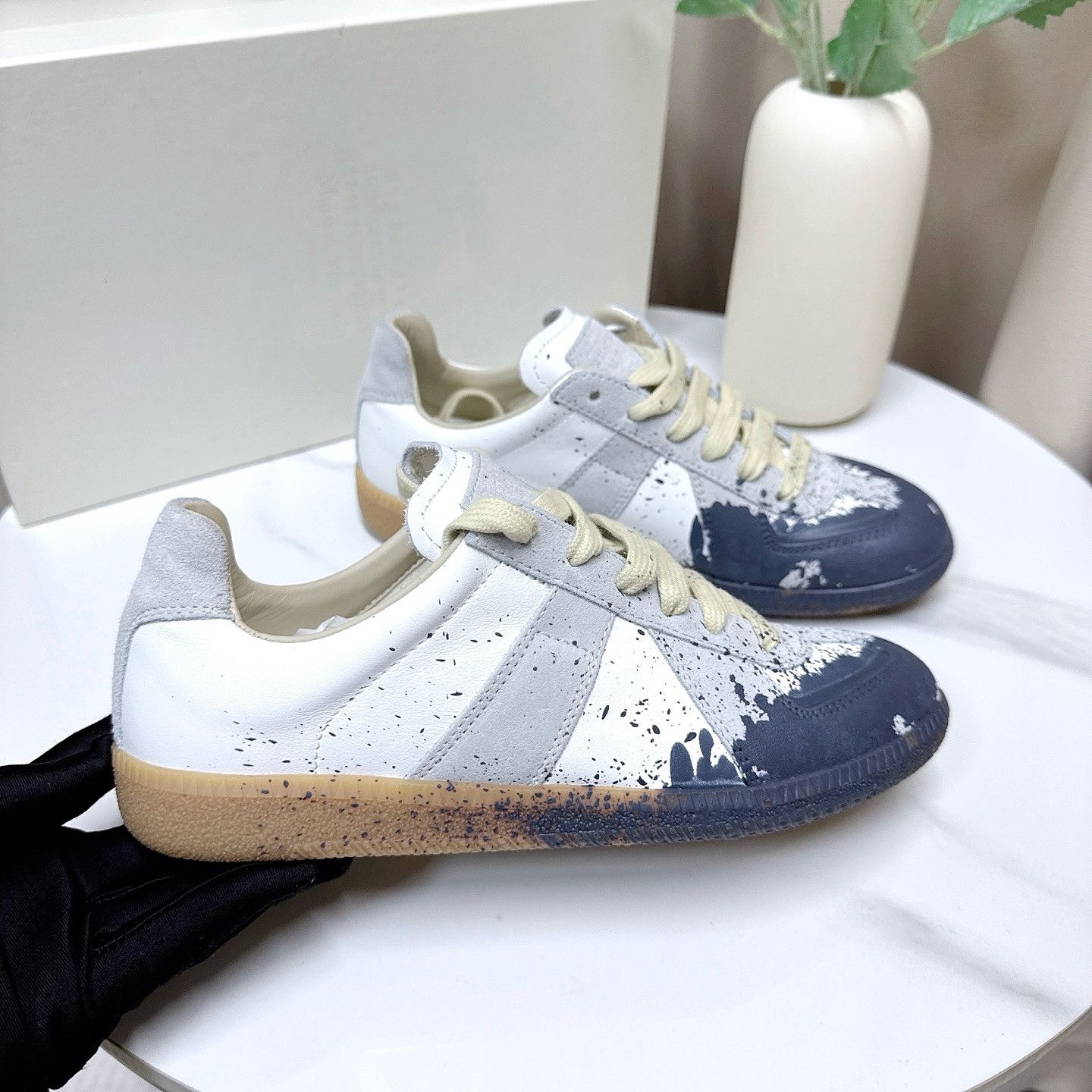 Maison Margiela Maison Margiela Paint Splatter Replica Sneakers Size 36 Size US 6 / IT 36 - 7 Thumbnail