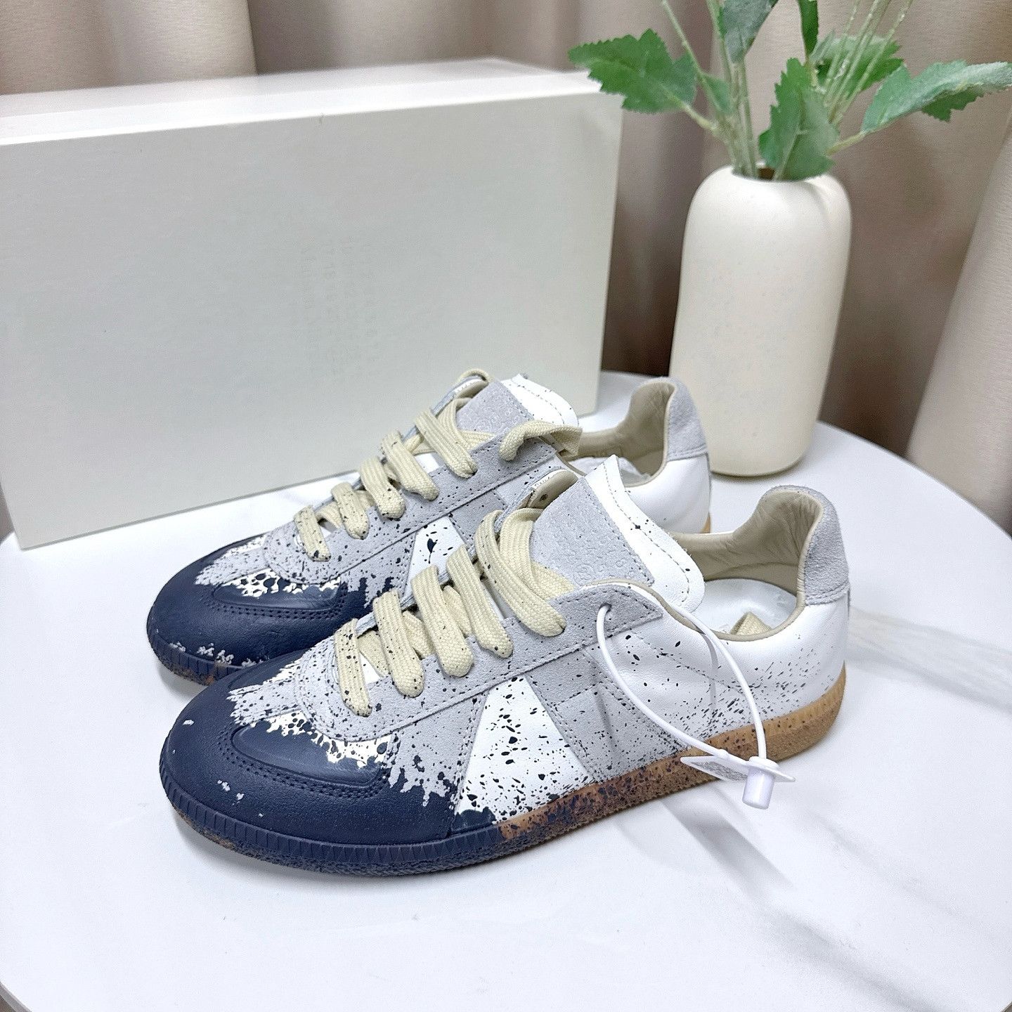 Maison Margiela Maison Margiela Paint Splatter Replica Sneakers Size 36 Size US 6 / IT 36 - 6 Thumbnail